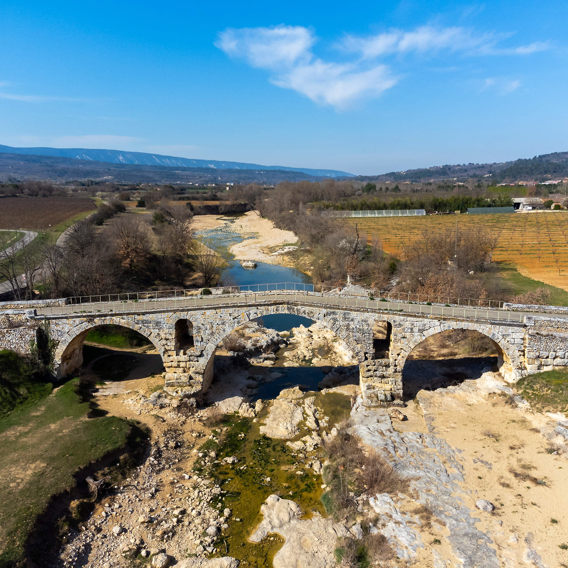 Pont Julien, Bonnieux (Vaucluse, France)