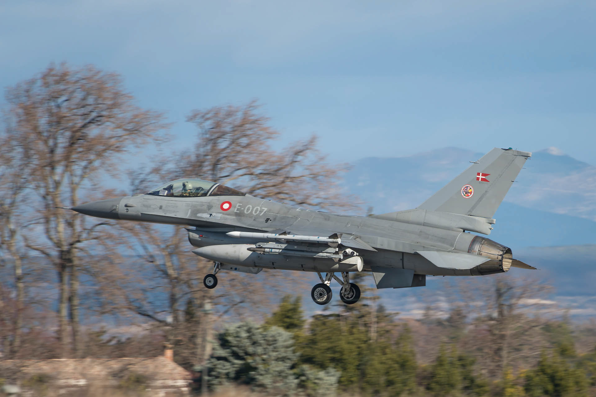 General Dynamics F-16AN Fighting Falcon