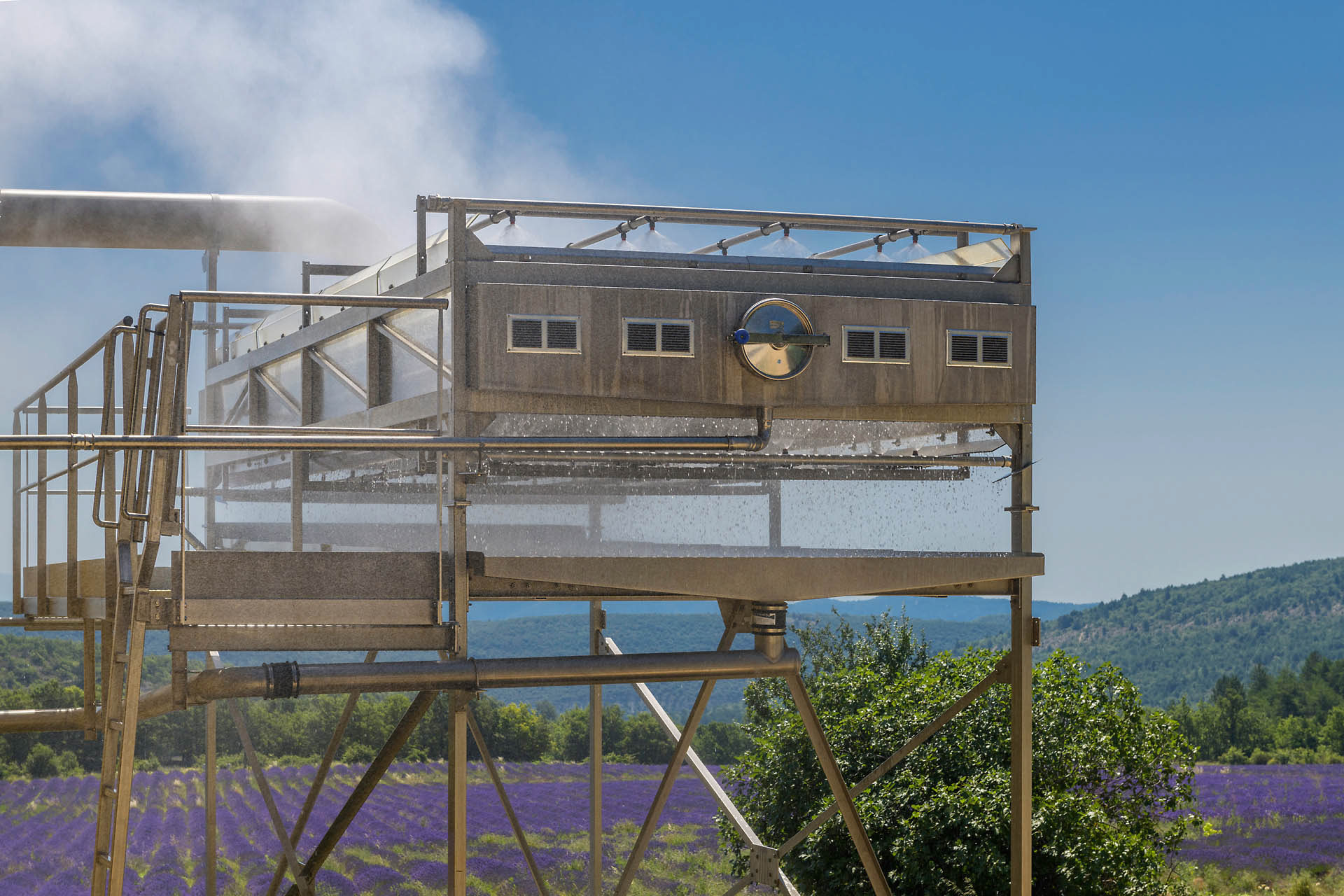 Distillation, exploitation Les Noyers (Vachères)