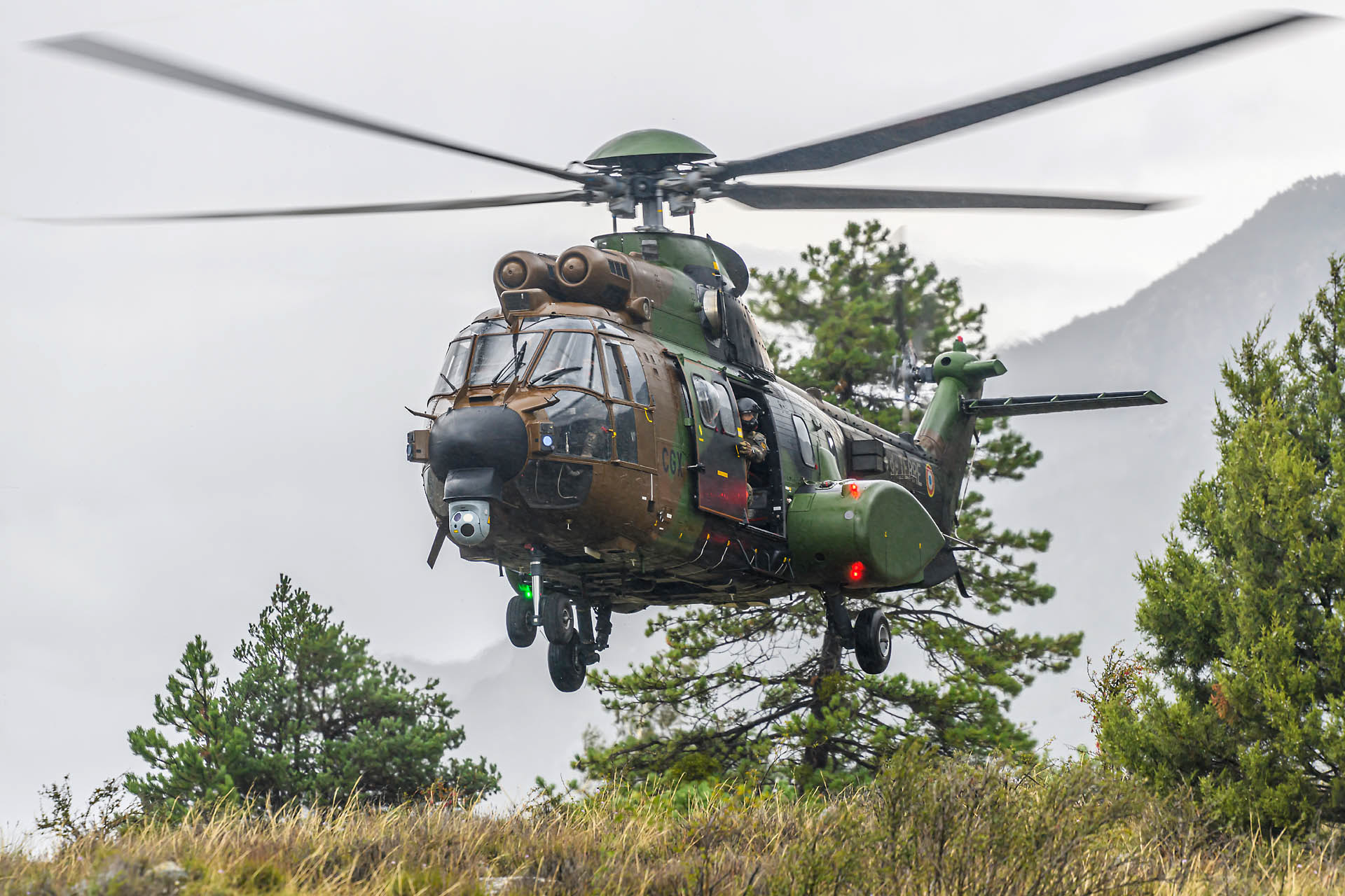 Aérospatiale AS-532UL Cougar