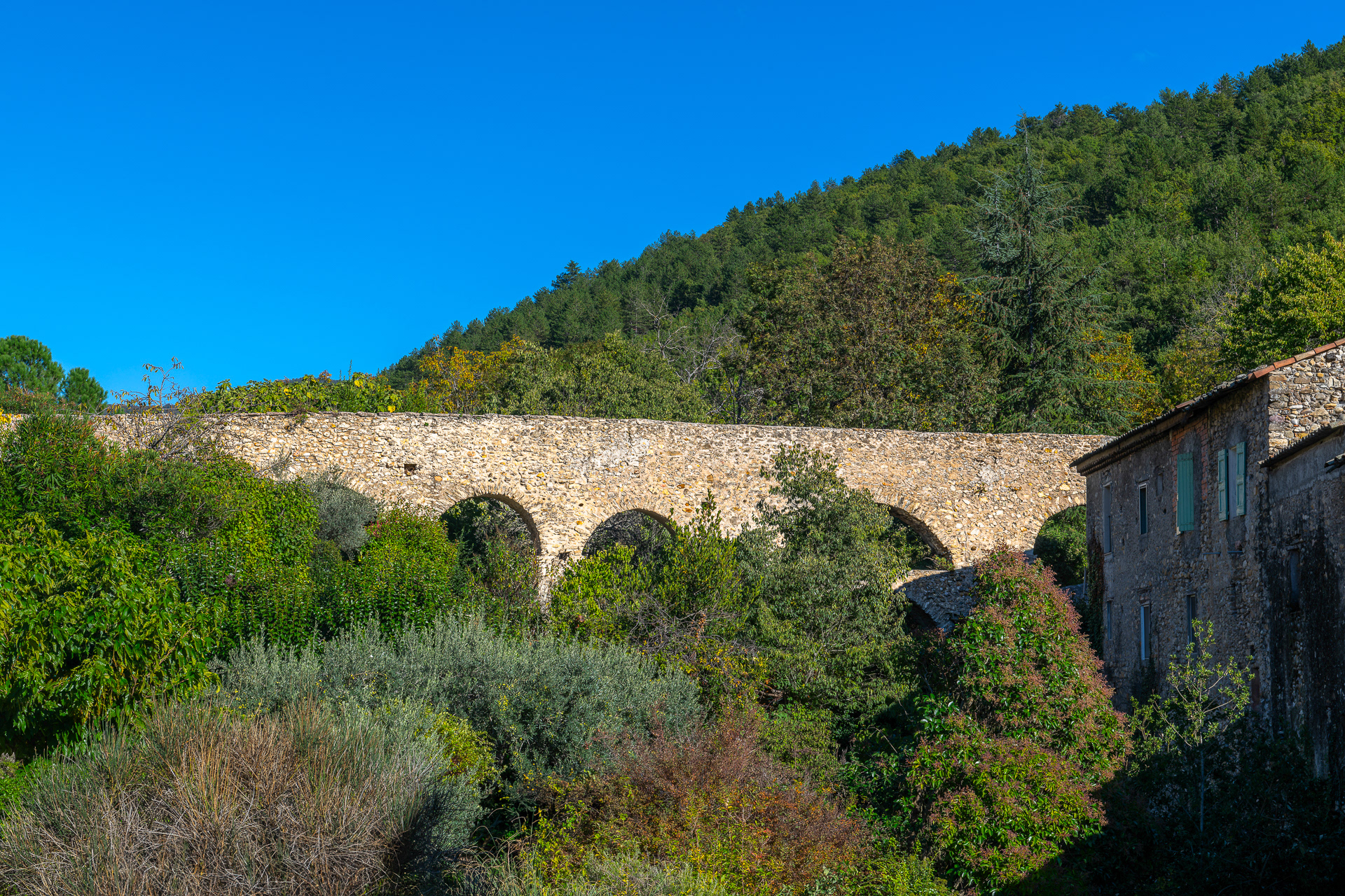 Viaduc romain, Volonne (Alpes de haute Provence, France)