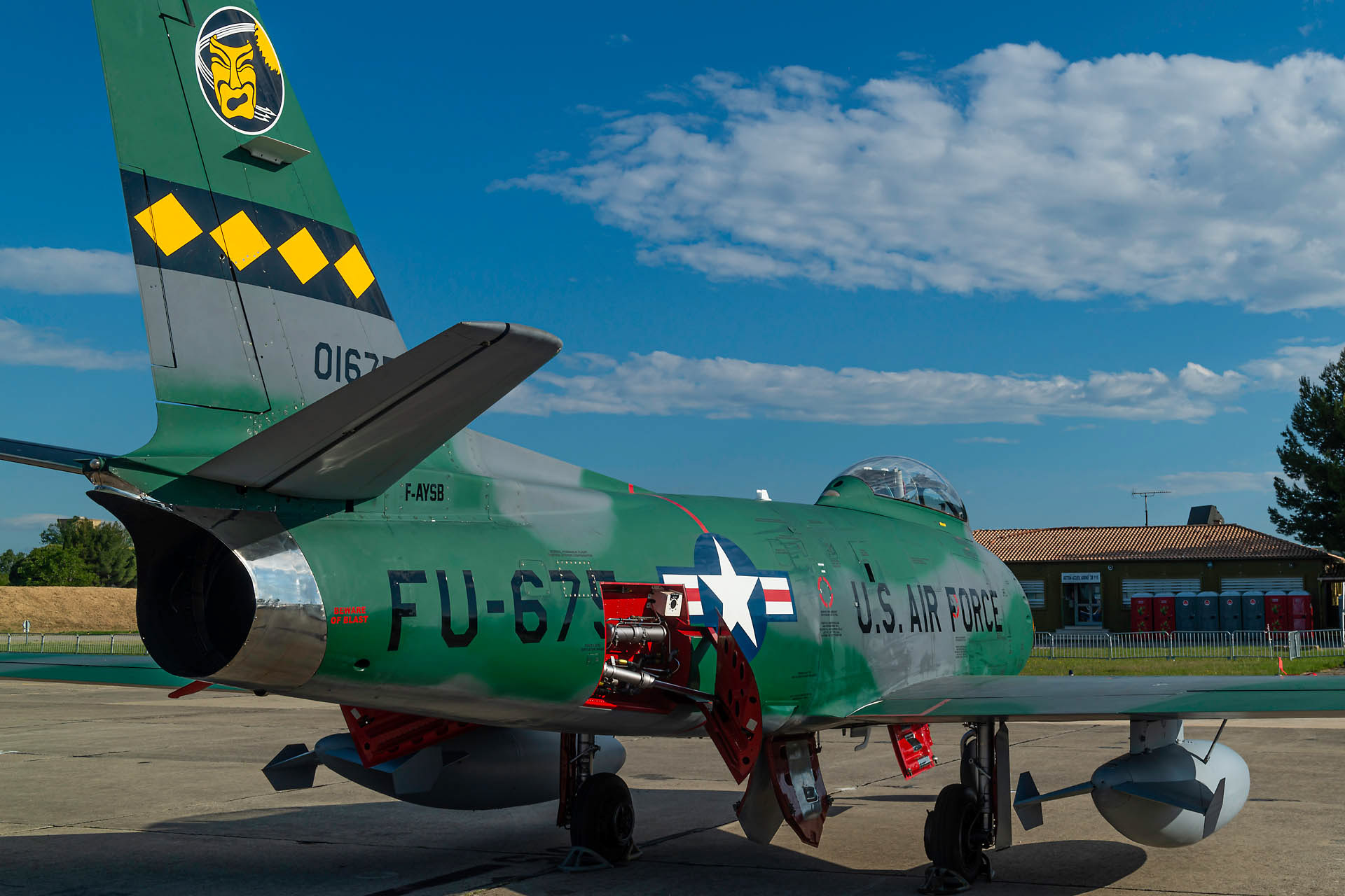 Canadair CL-13 Mark II / F-86E Sabre