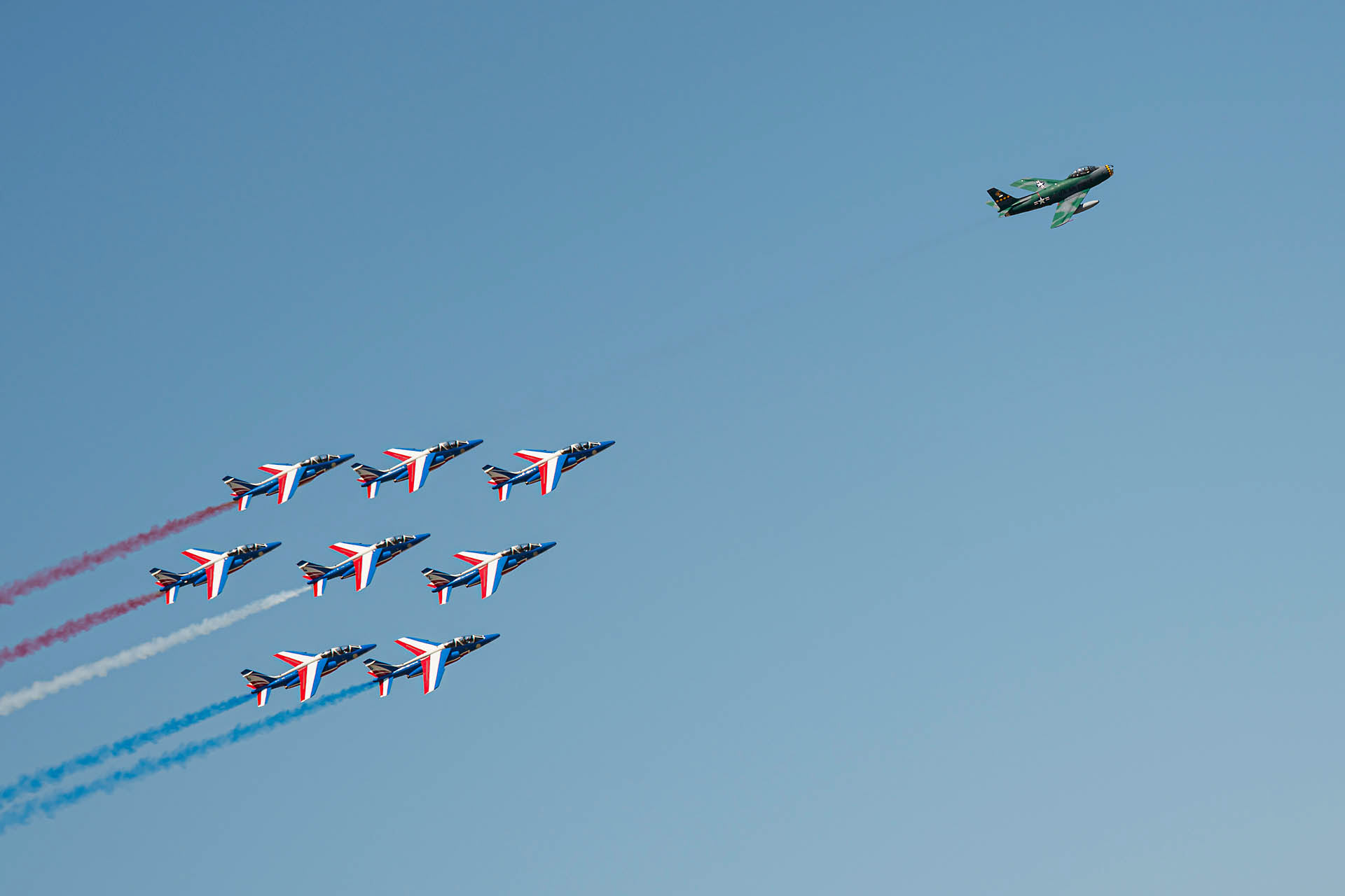 Canadair CL-13 Mark II / F-86E Sabre & Dassault-Breguet Alphajet de la patrouille de France