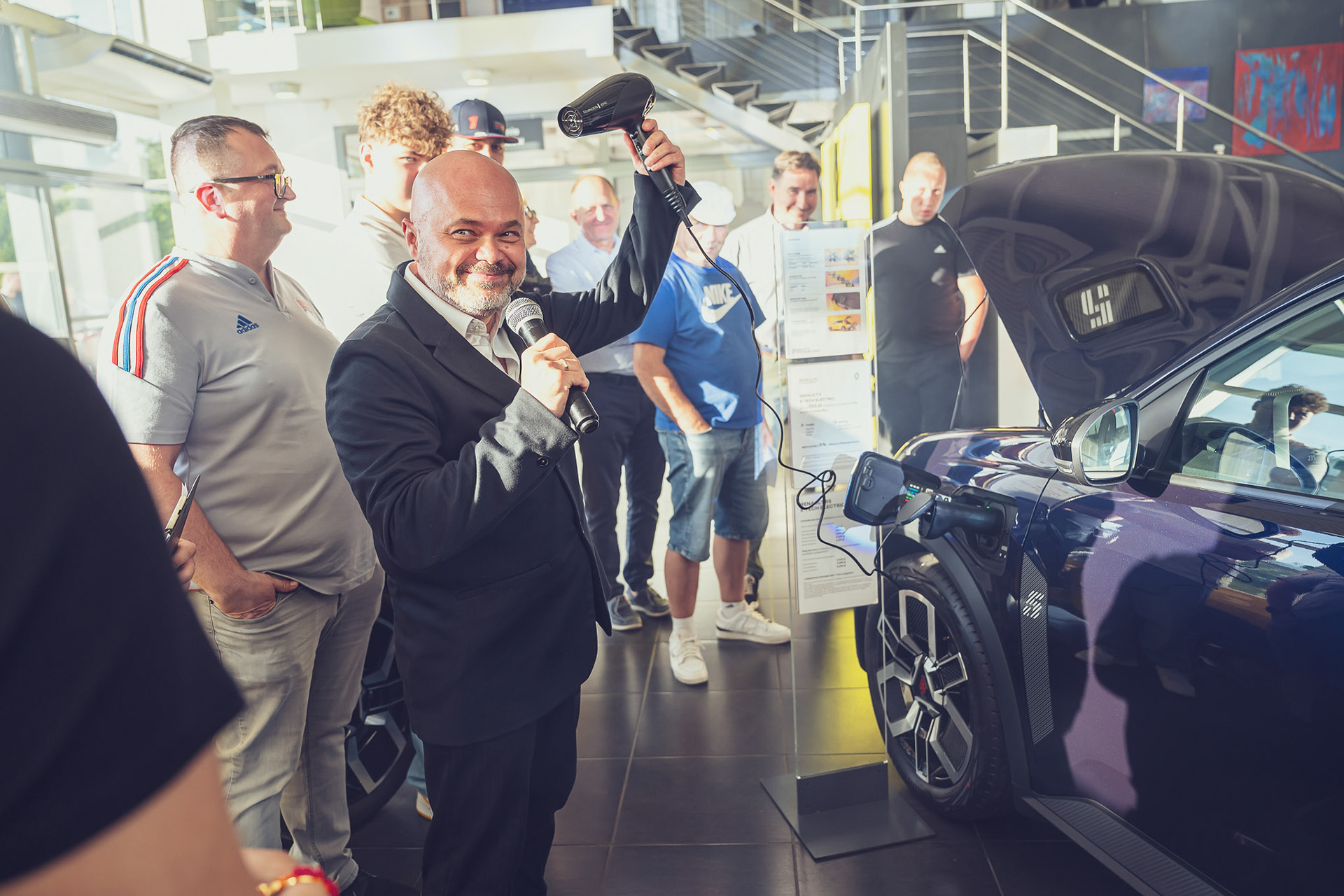 Premiera Renault 5 w salonach Grupy Adamowscy