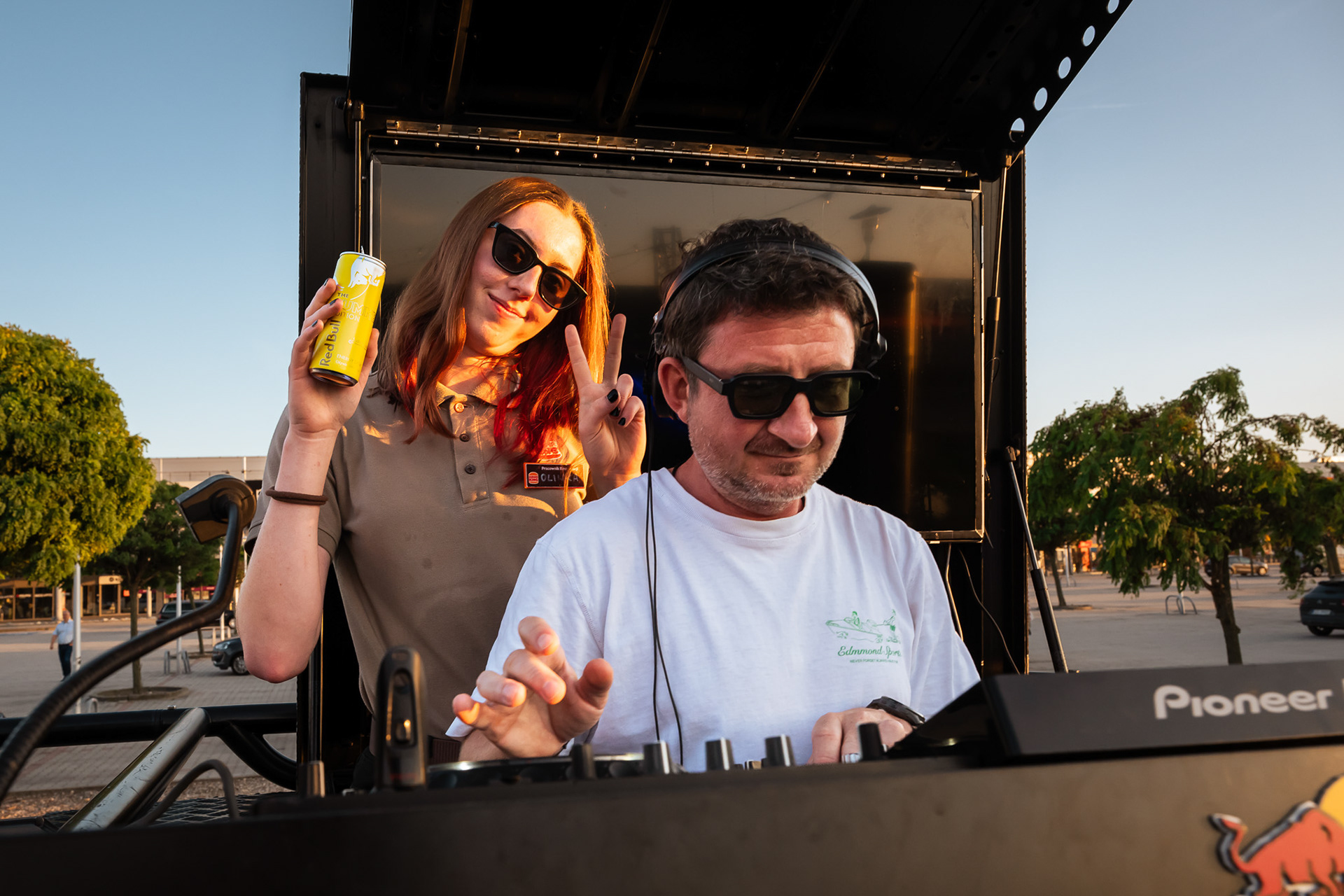 Summer Vibes Event