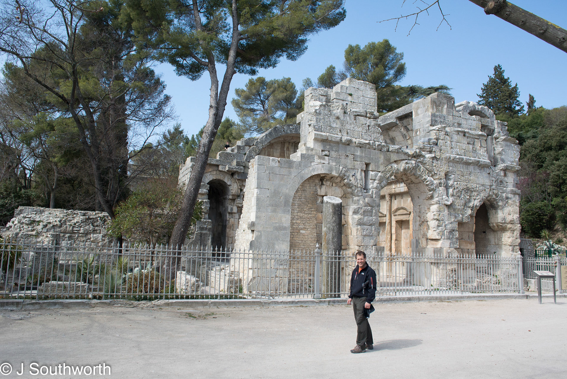 Nimes