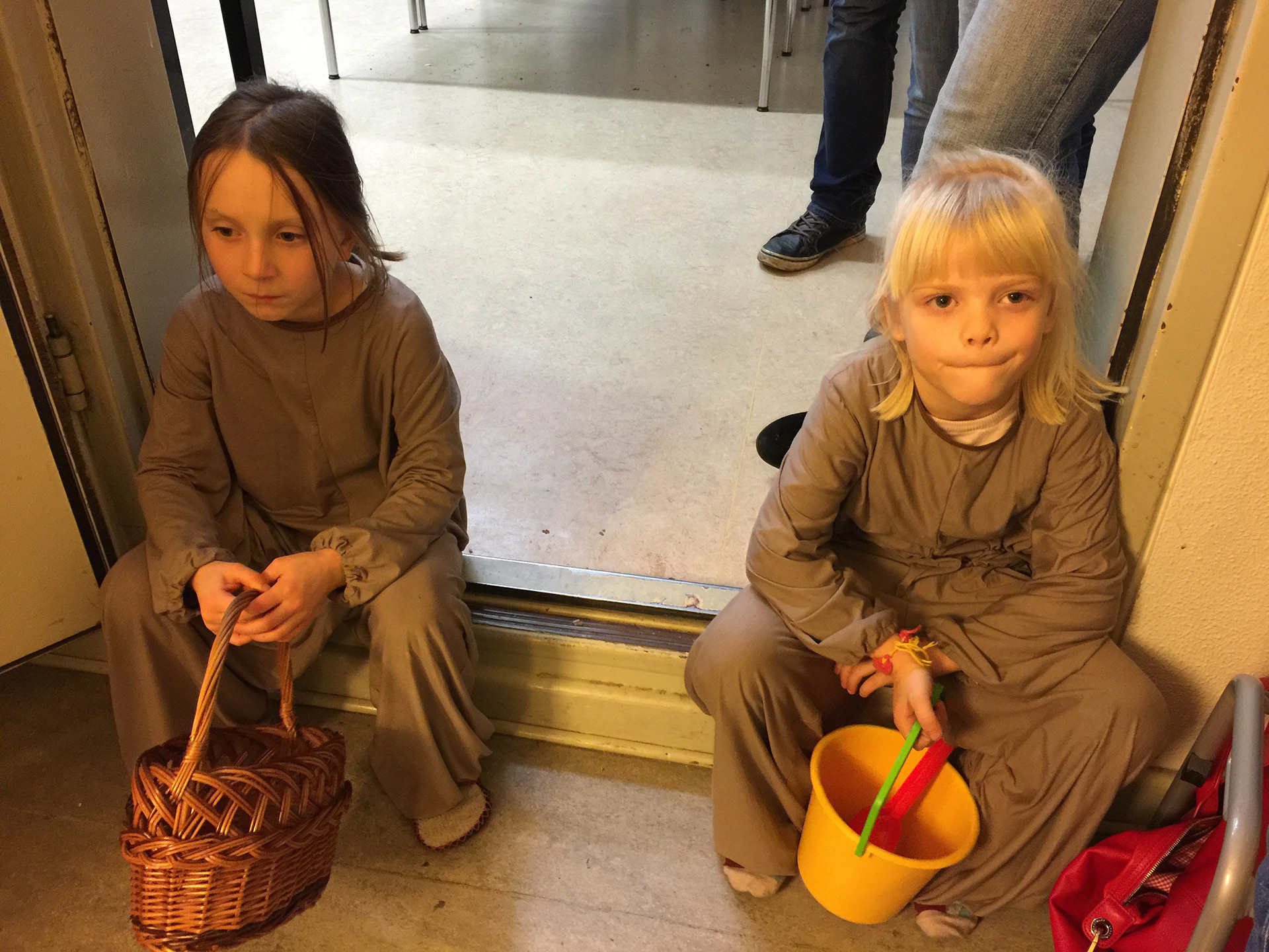 Some seadogs wait backstage