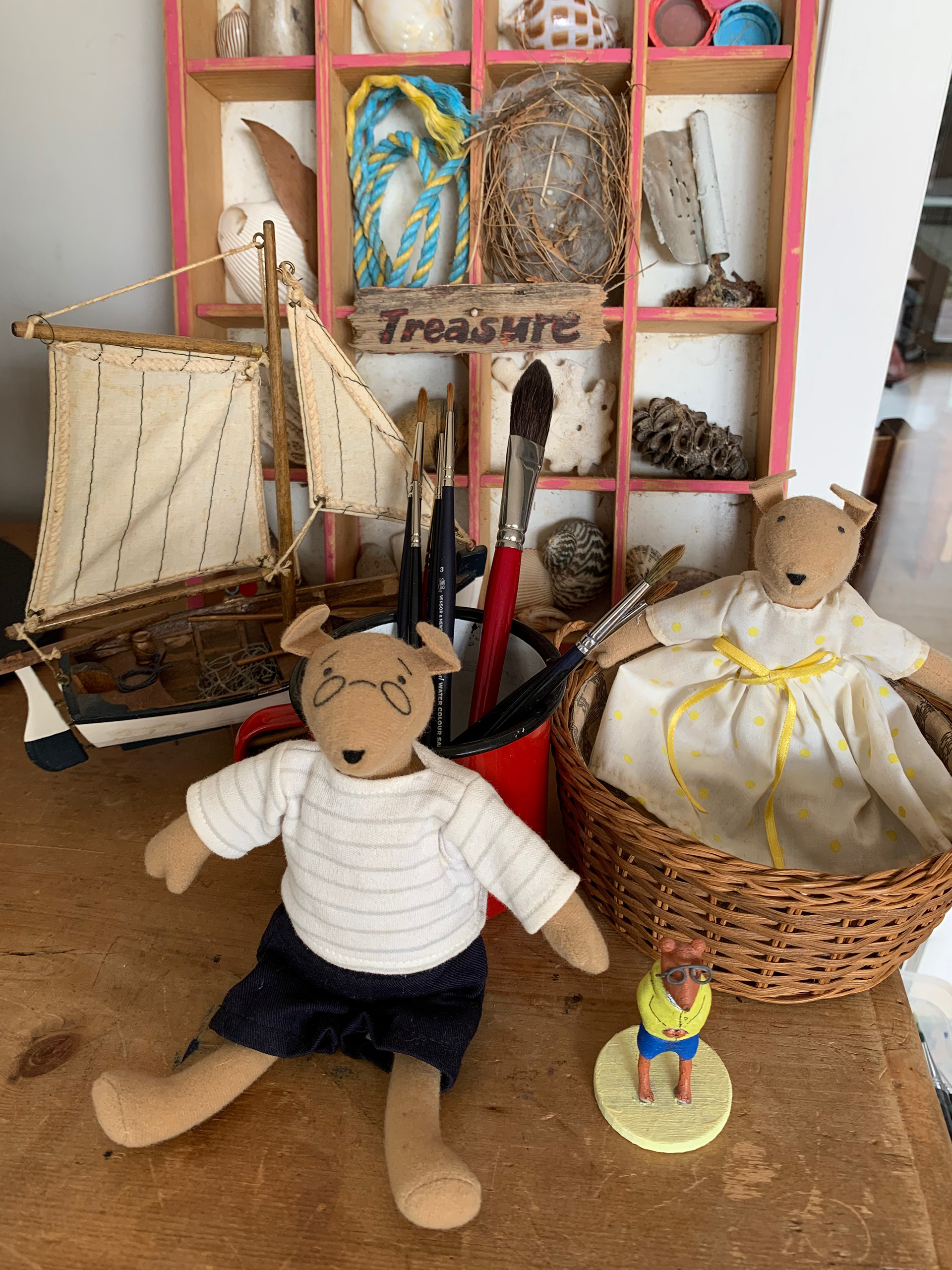 Seadog toys- Left Shoe and Marigold