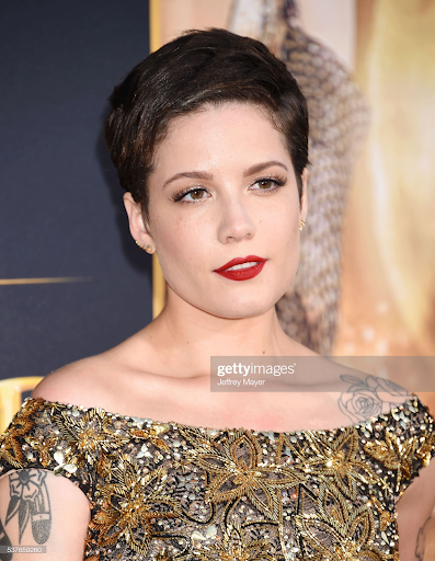 Halsey Hair Timeline - April