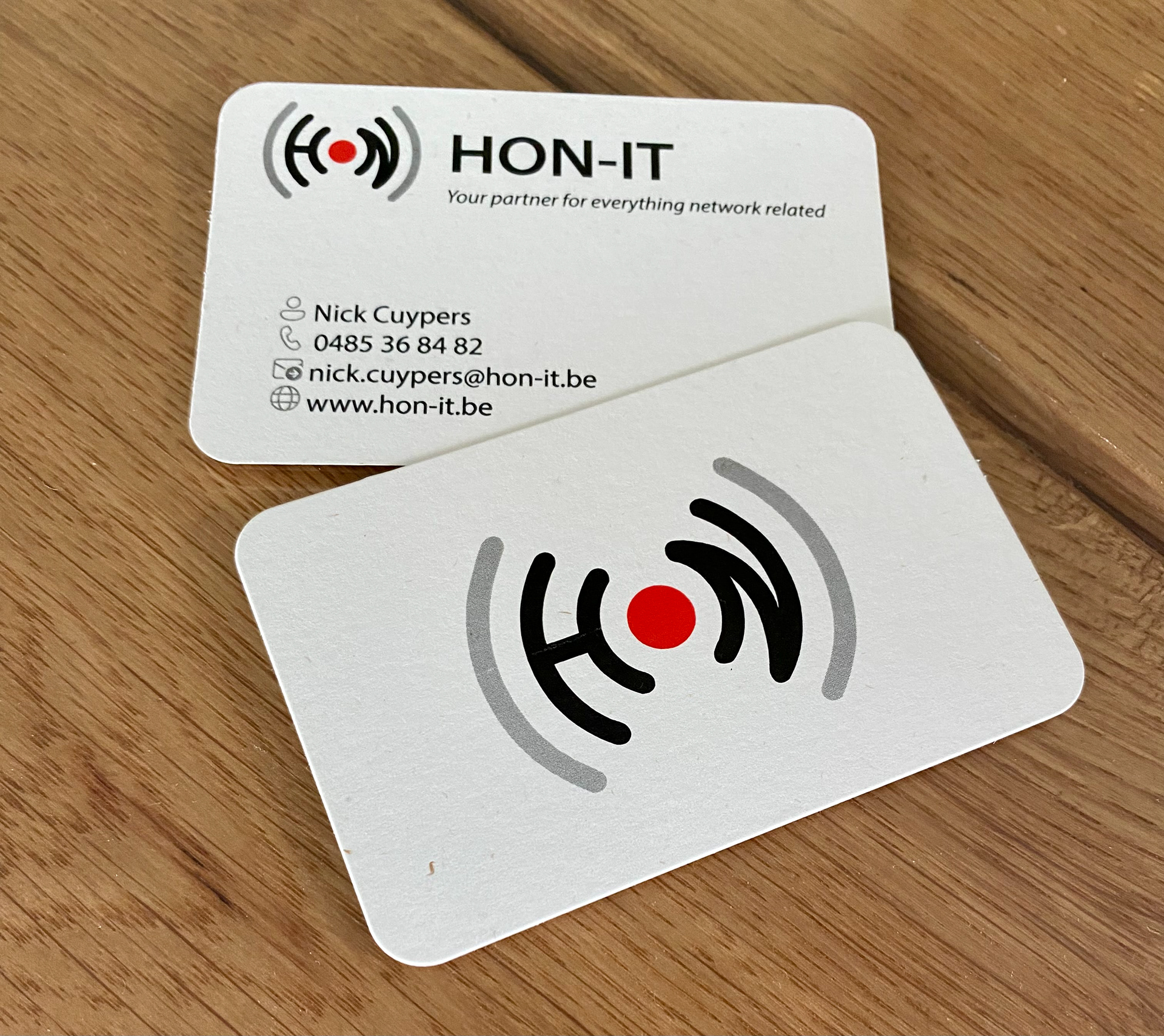 HON-IT business card design