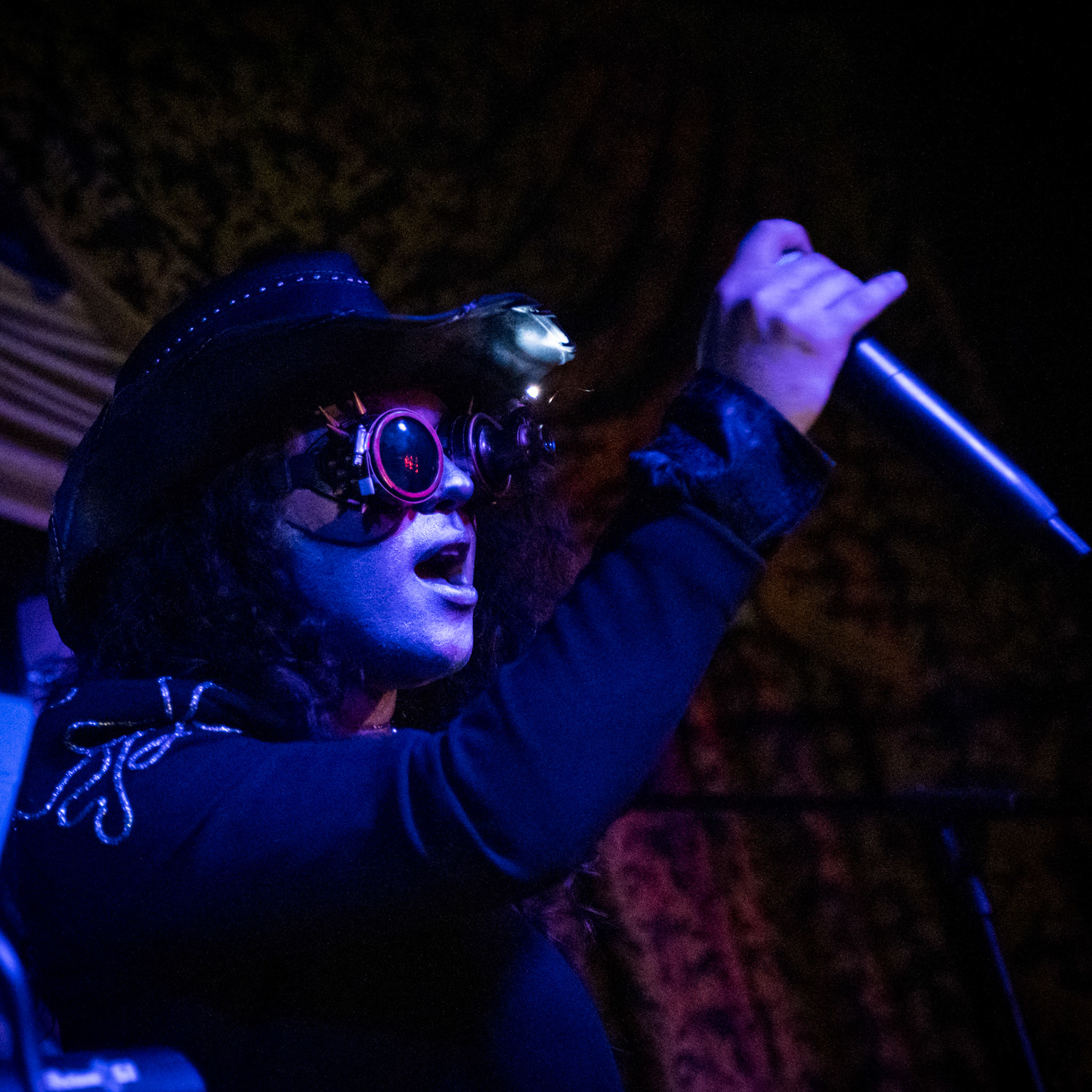 Jasper Henry live at The Virgil