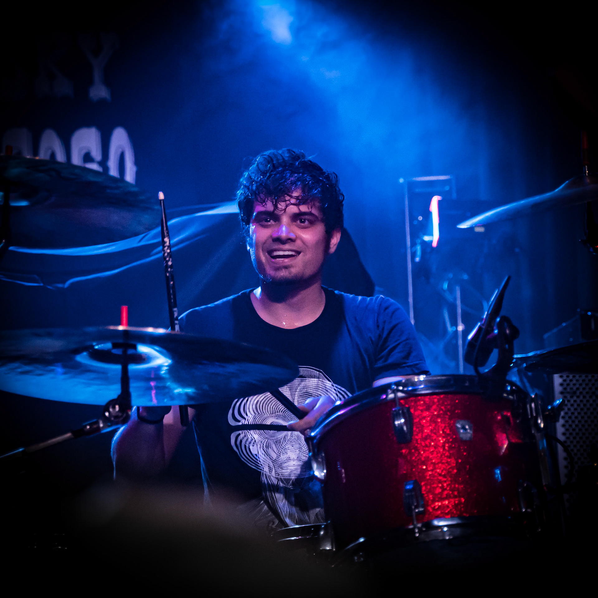 Vella La Vella's Nach Karekar live at The Whiskey A Go Go