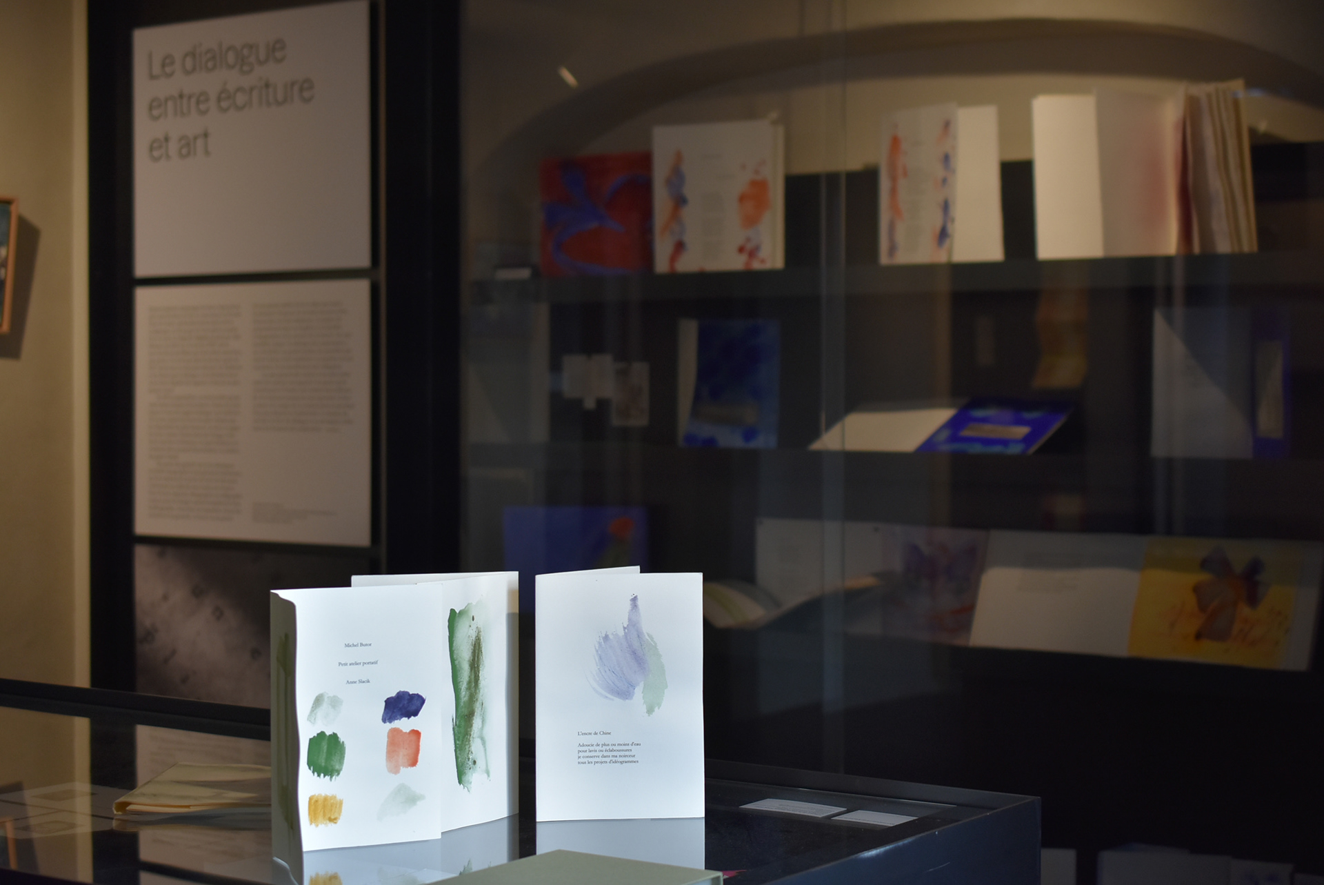 Petit atelier portatif - salle expo Anne Slacik