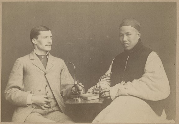Arnold Vissière, Interpreter of the French legation in Beijing, and Lo Feung Lo, Secretary to Viceroy Li Hong-Tchang, circa 1884.