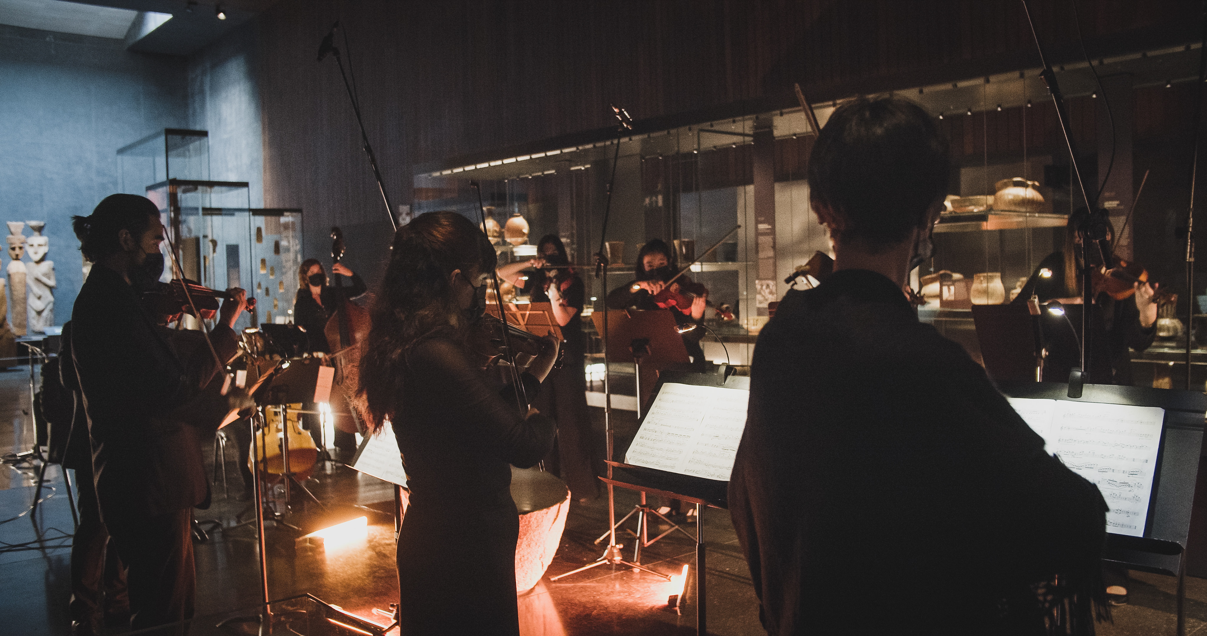 Orquesta / Ül Kantún Edgardo Cantón Precolombino
