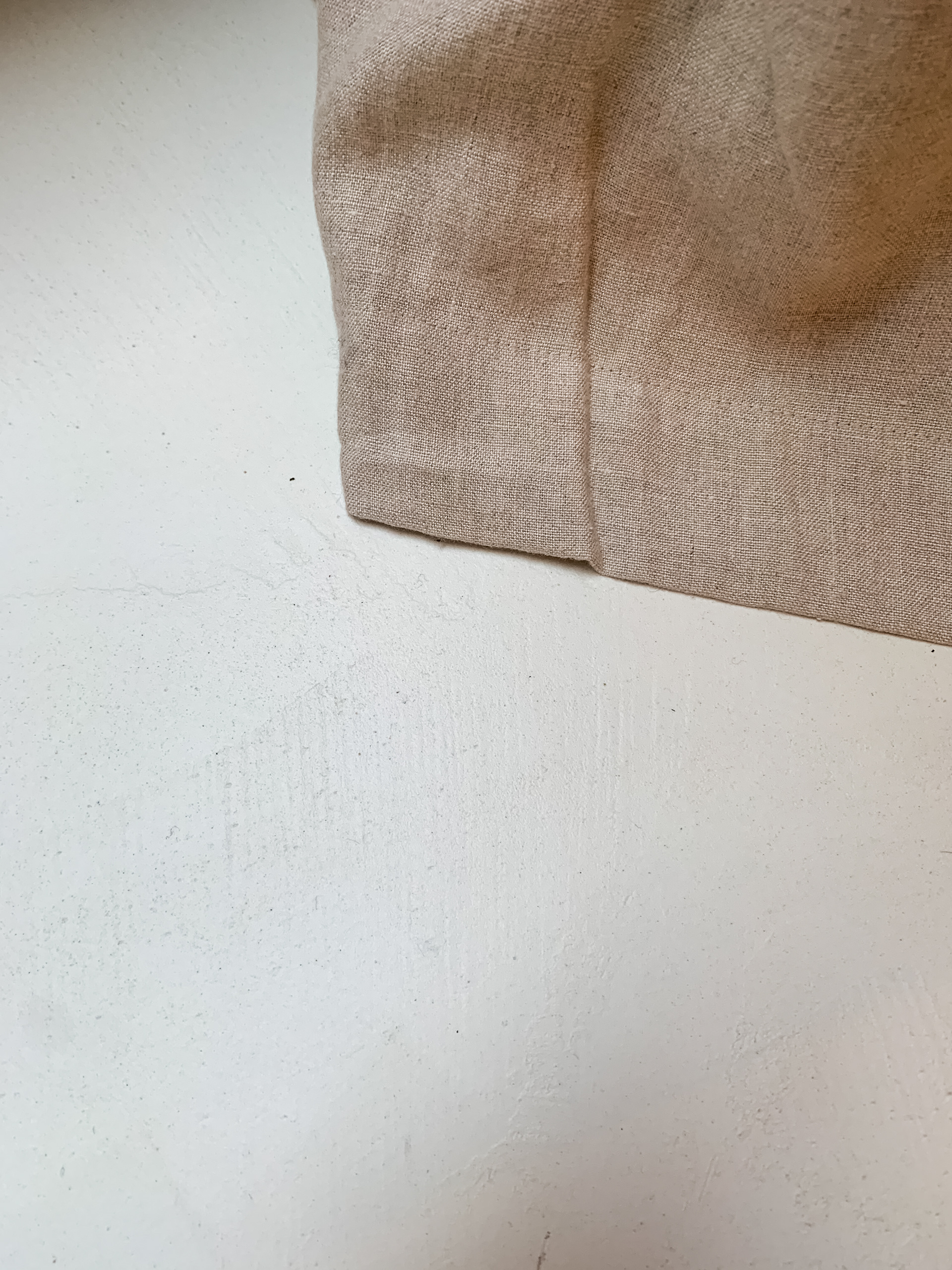 Détail sol et rideau