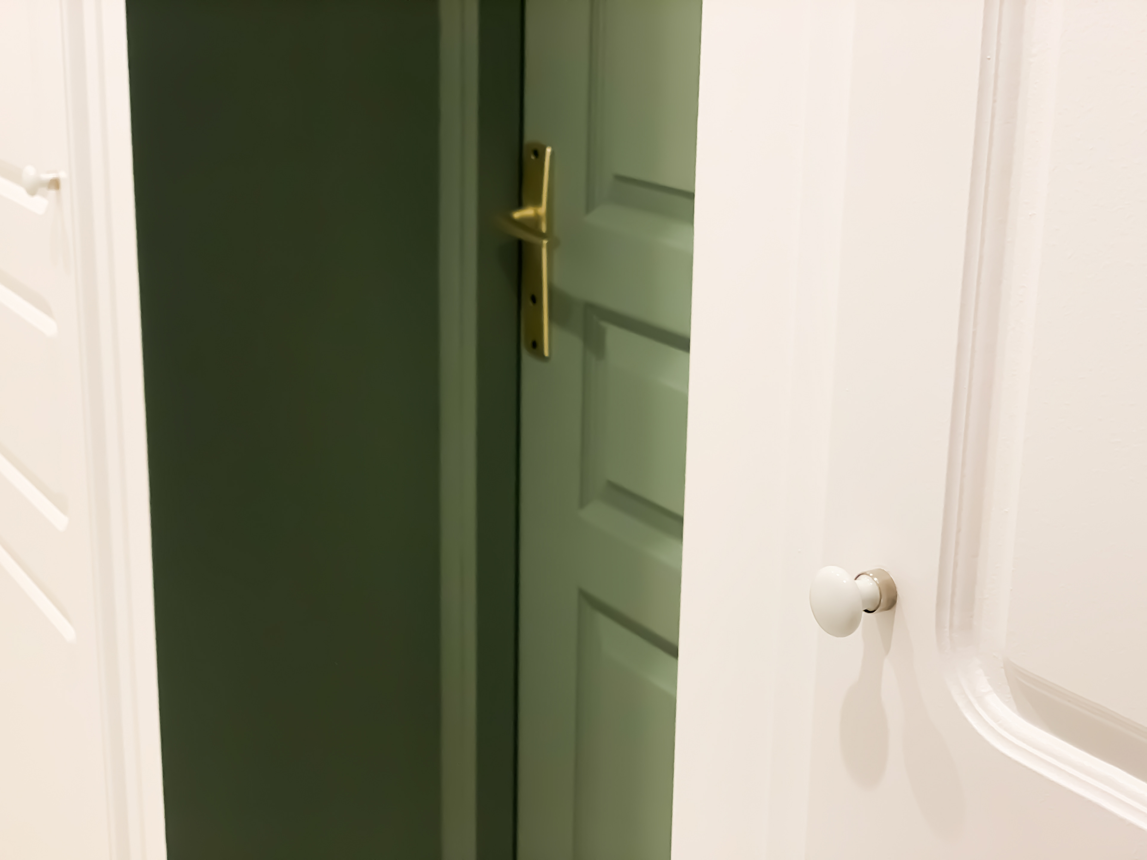 Détail rangements entrée