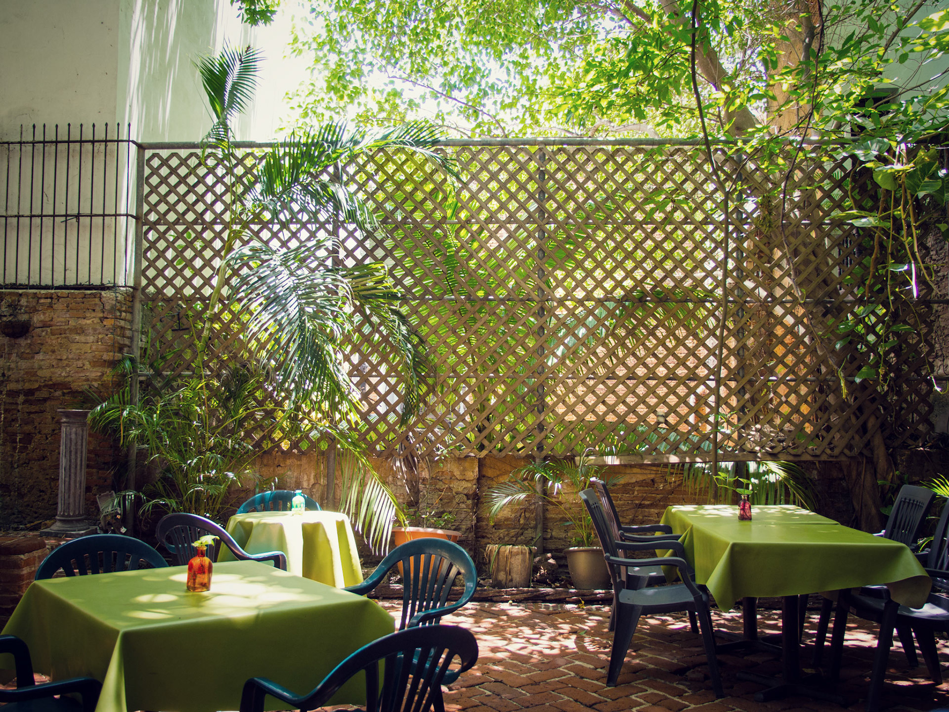 Quiet Lunch Spot