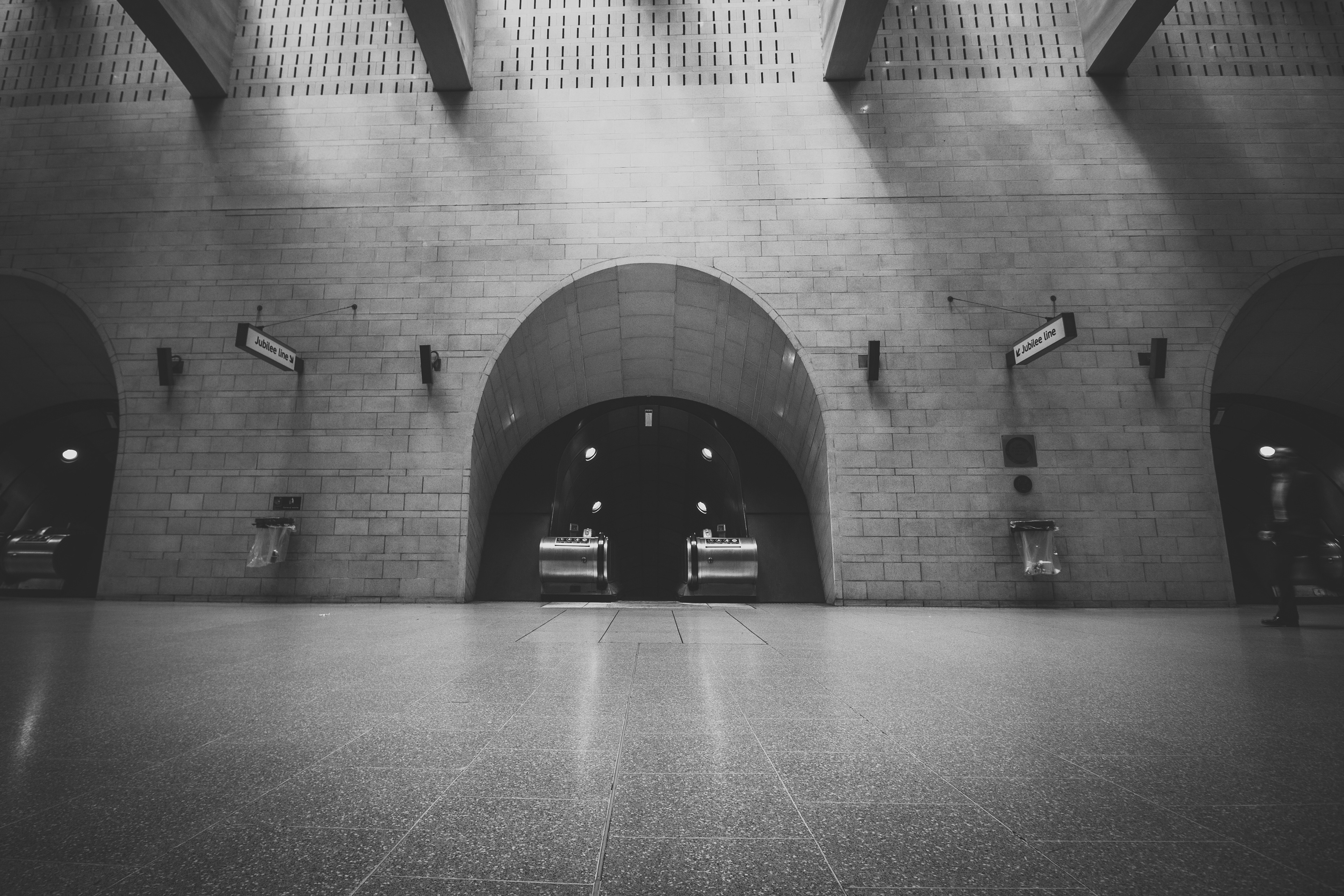 Travels. London, England. B/W. 10-12.