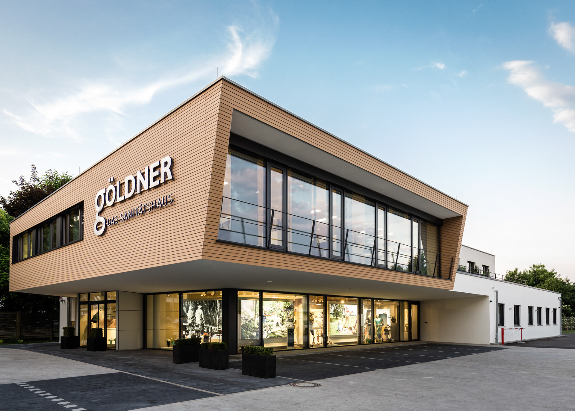 Sanitätshaus Göldner, Park-Raum Architekten