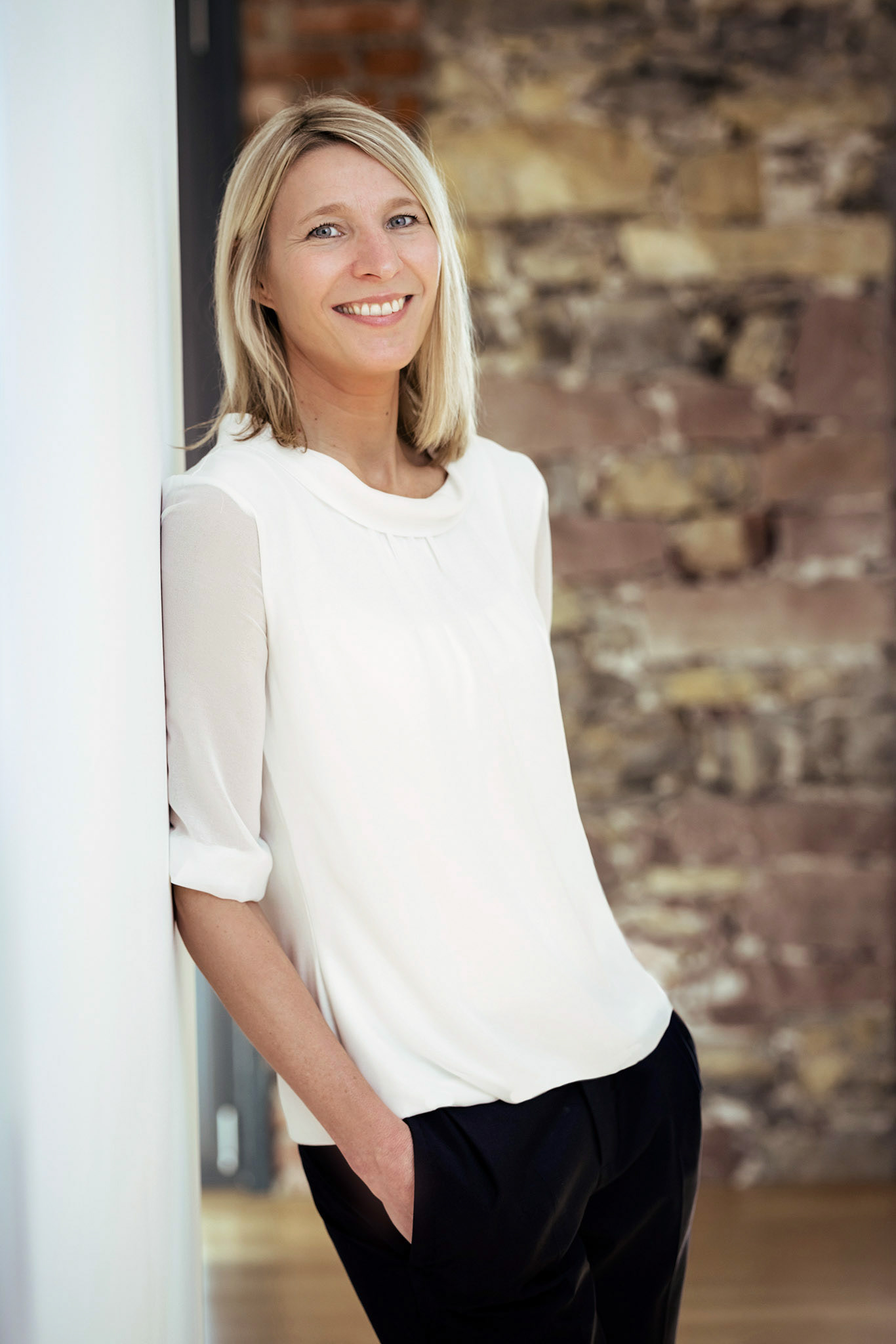 Grey, Anwätin Konstanzer&Grey