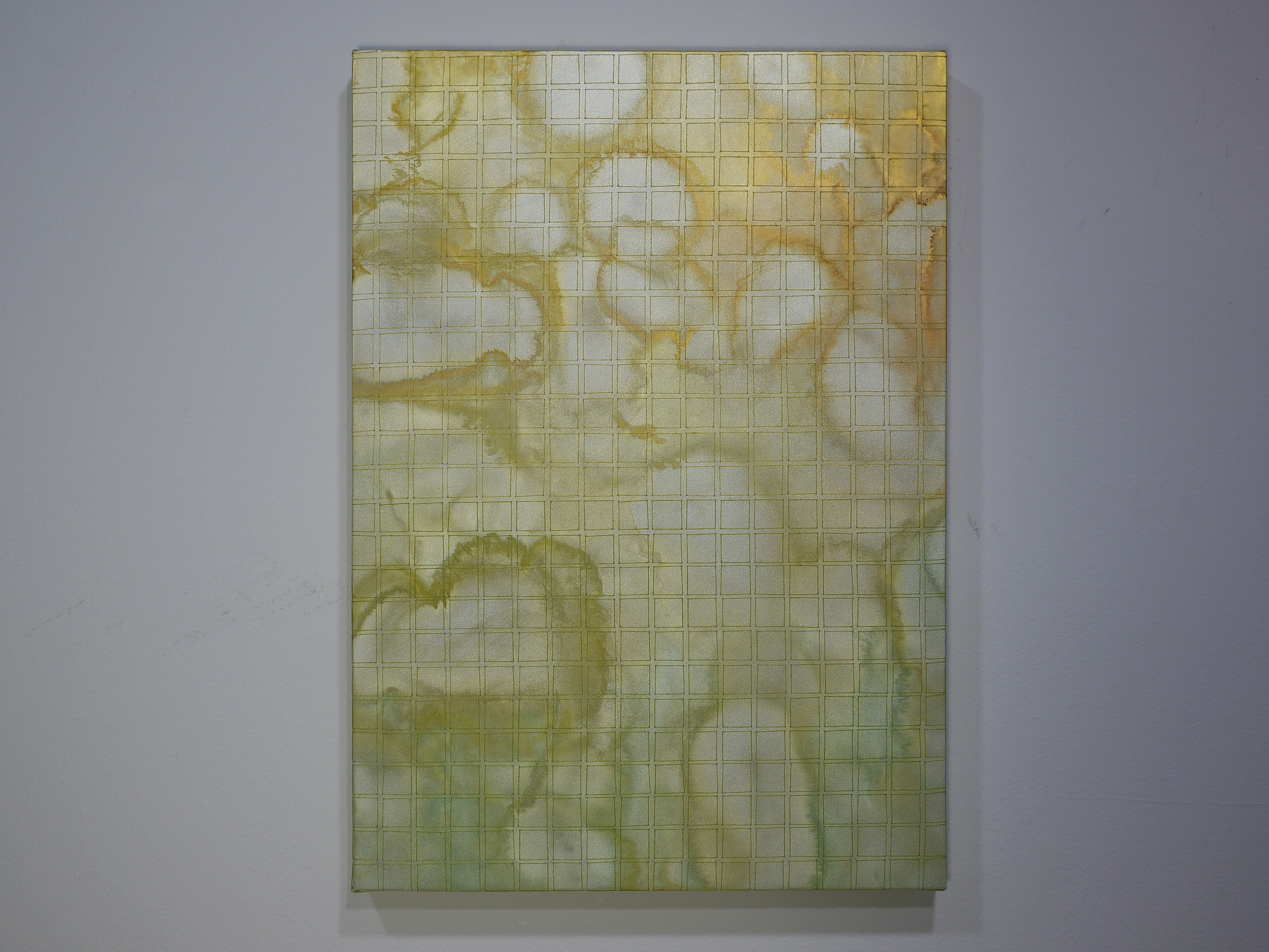 Flash Y | acrylic, thread on reflective fabric | 40.7x29cm | 2016