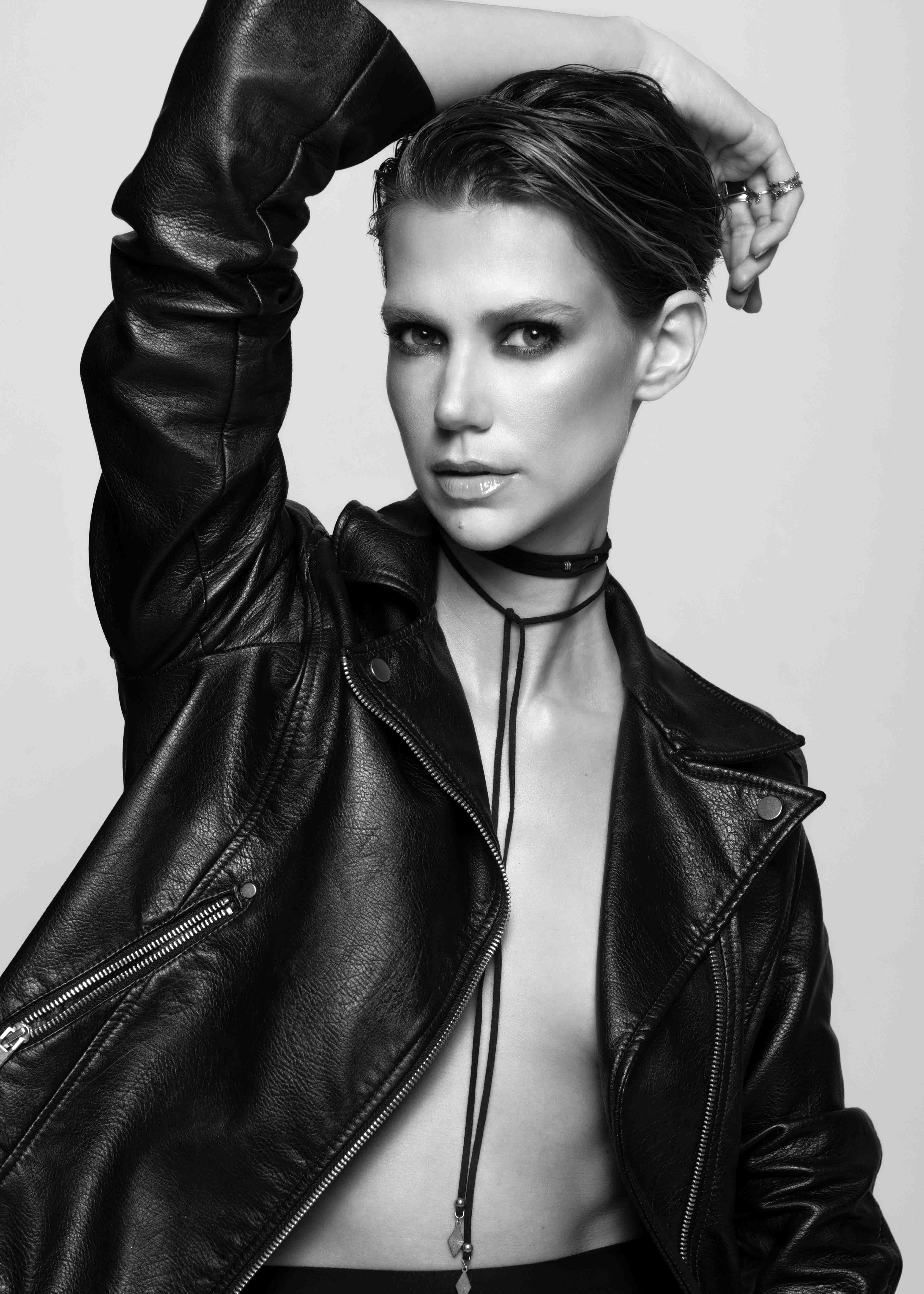 Studio Shoot, Photographer: Elisabeth Aronis, Model: @dafnikal Make-up: @vaggeliskolokotrwnis Skin retouch: @alenca_shepel