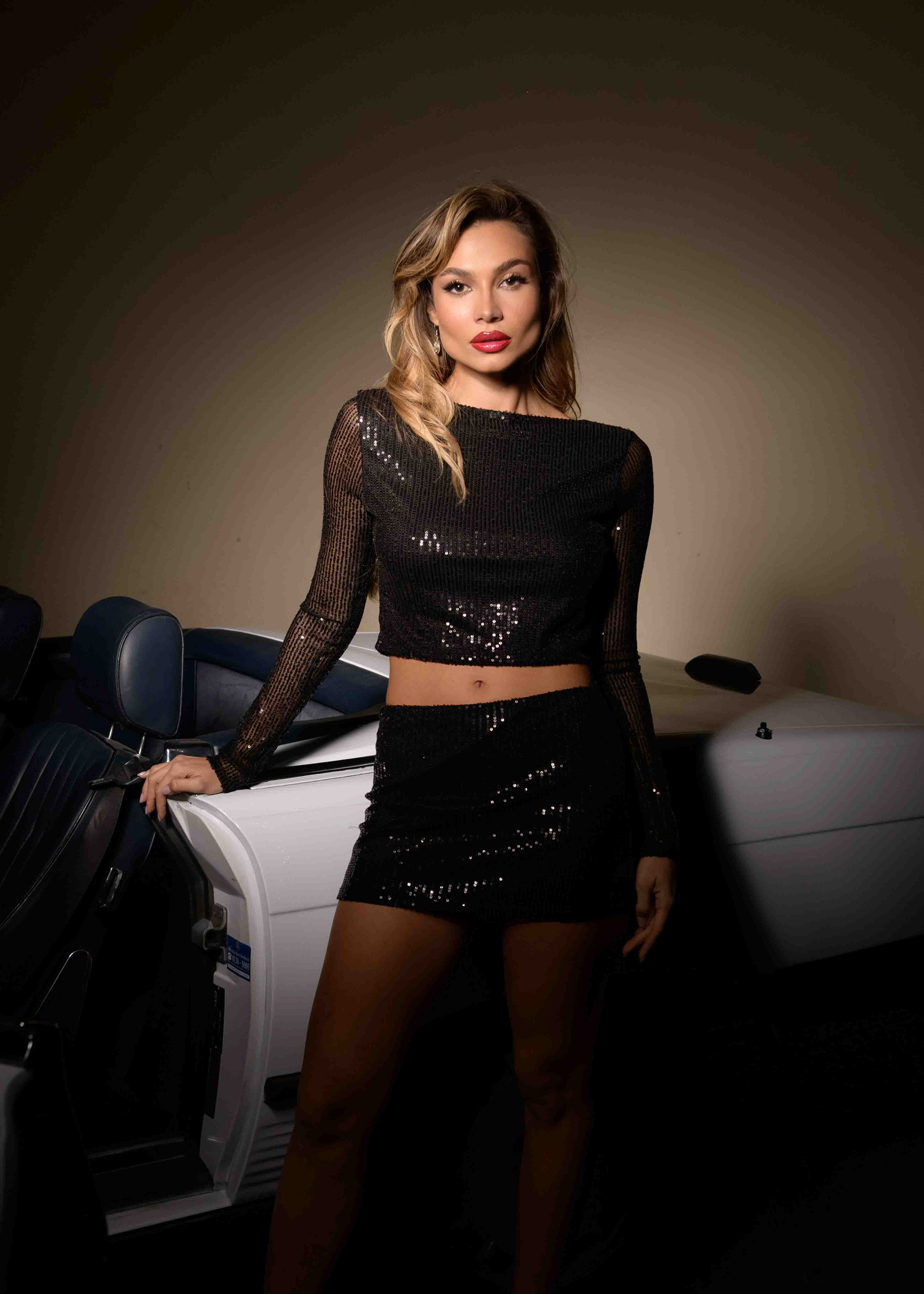 Campaign Shoot „Notte Eterna“ for Daily Iness, Photographer: Elisabeth Aronis  Model: @ypapantivasila Make-up: @mairyland_makeup Hair: @xriasidakis @bikouti