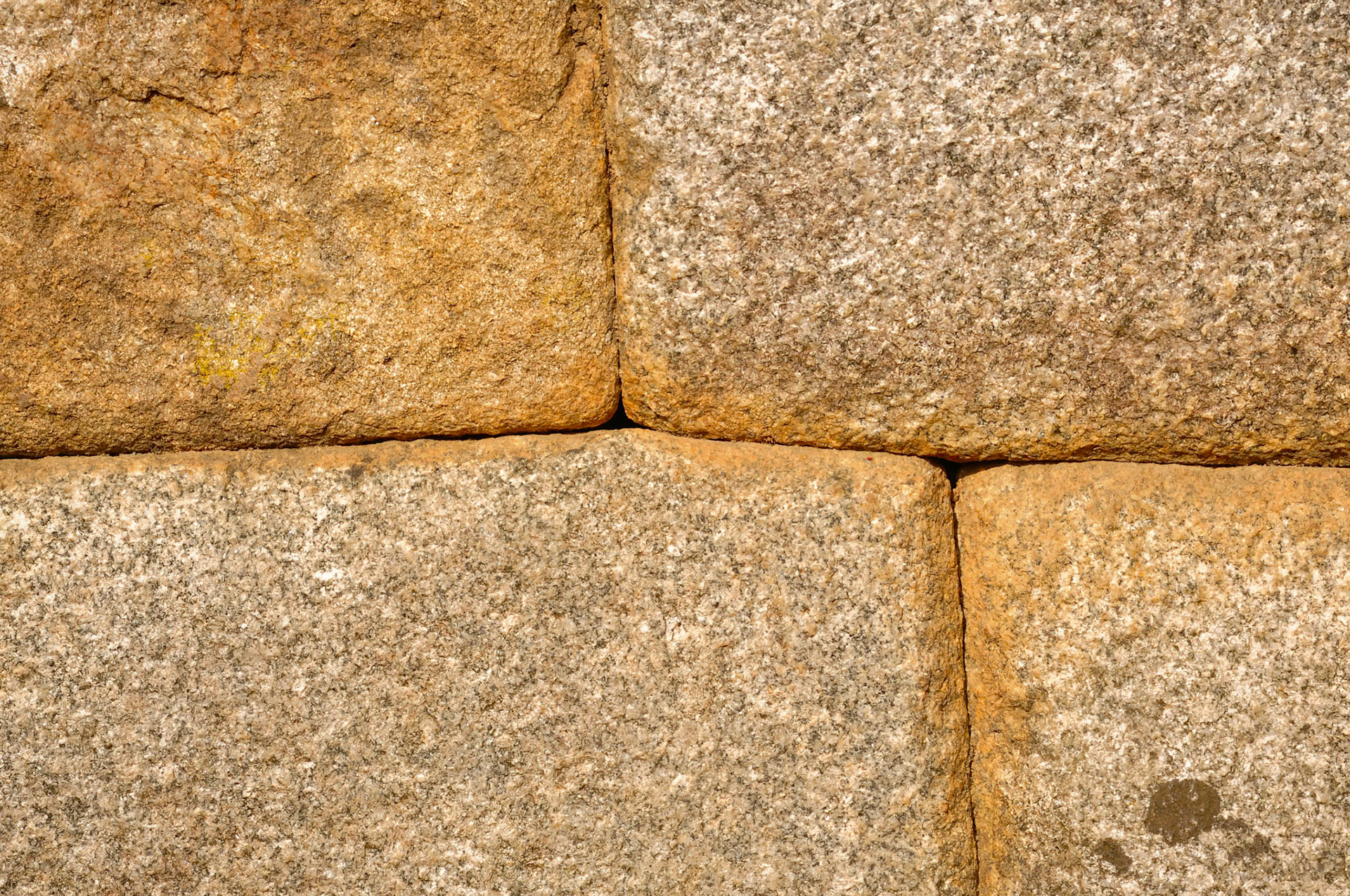 Mur inca dans la cité de Machu Picchu, Pérou