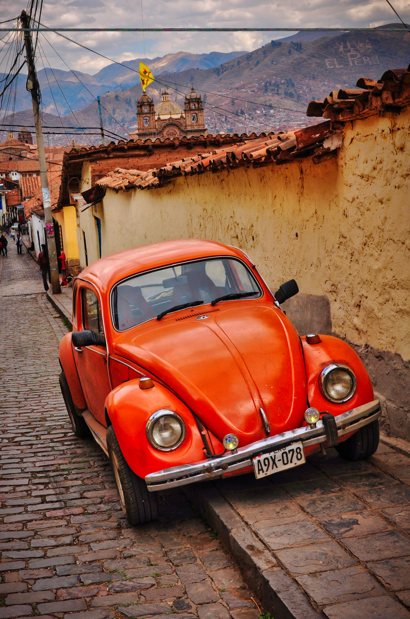 Coccinelle dans une rue de Cuzco, Pérou