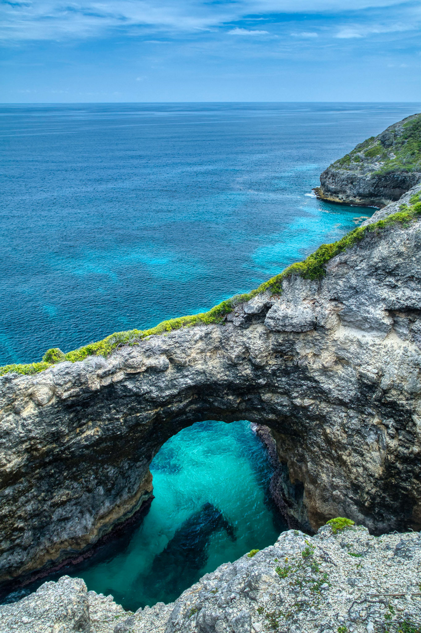 Gueule Grand Gouffre à Marie Galante, Guadeloupe © Jonathan Guyot