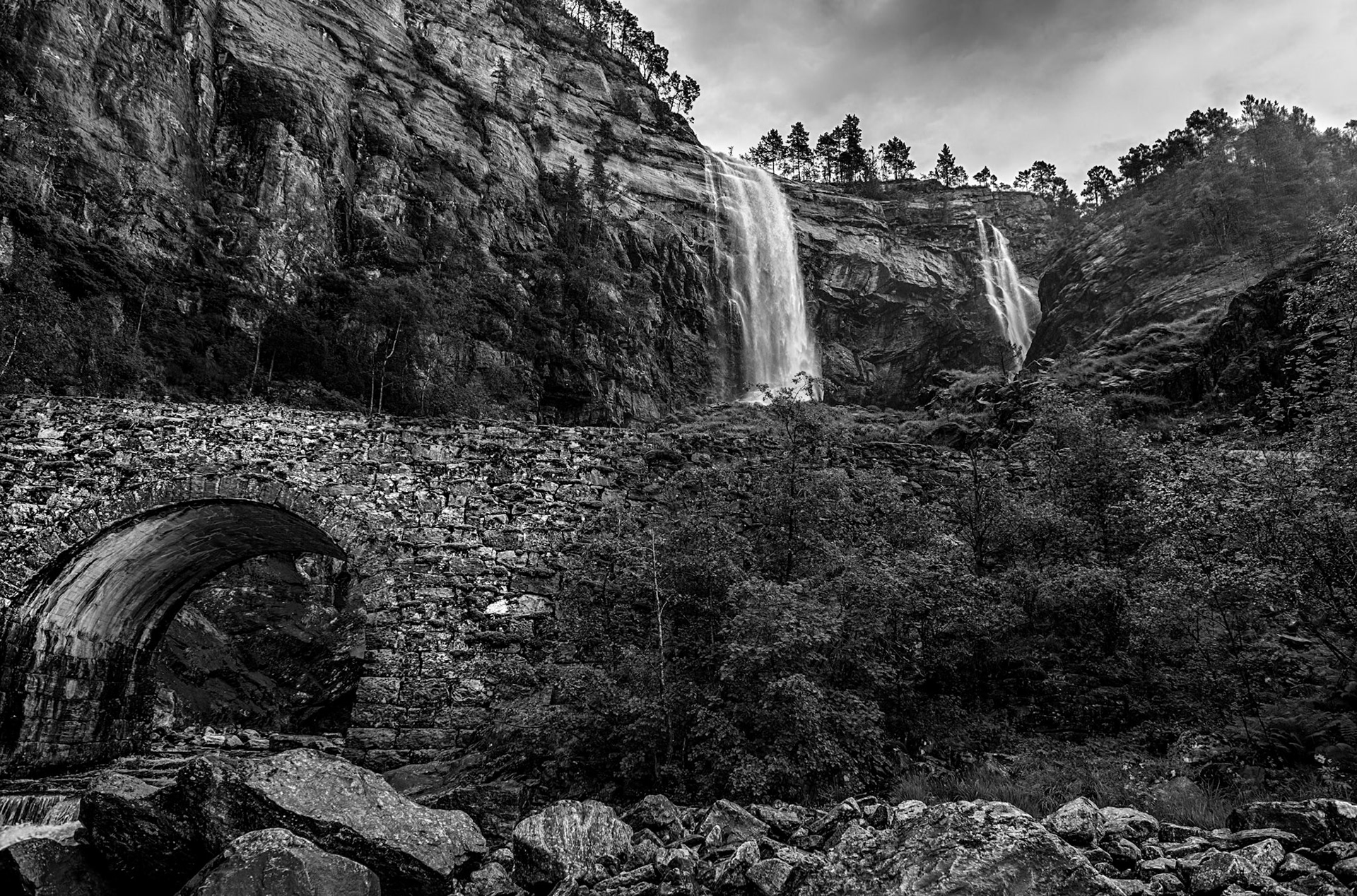Hesjedalsfossen I