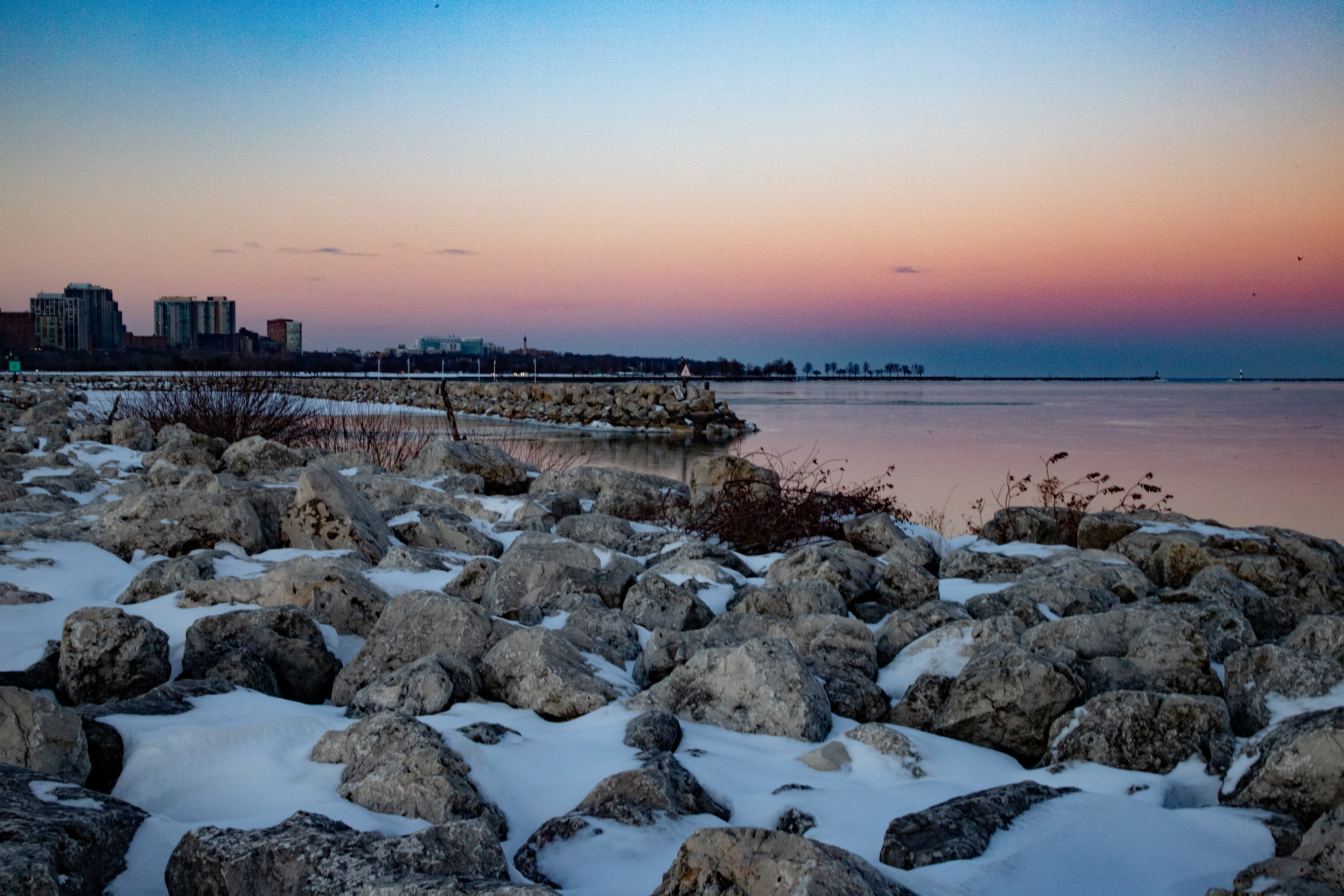 Skies before the Full Moon - February 1, 2026 - Discovery World, Milwaukee, WI