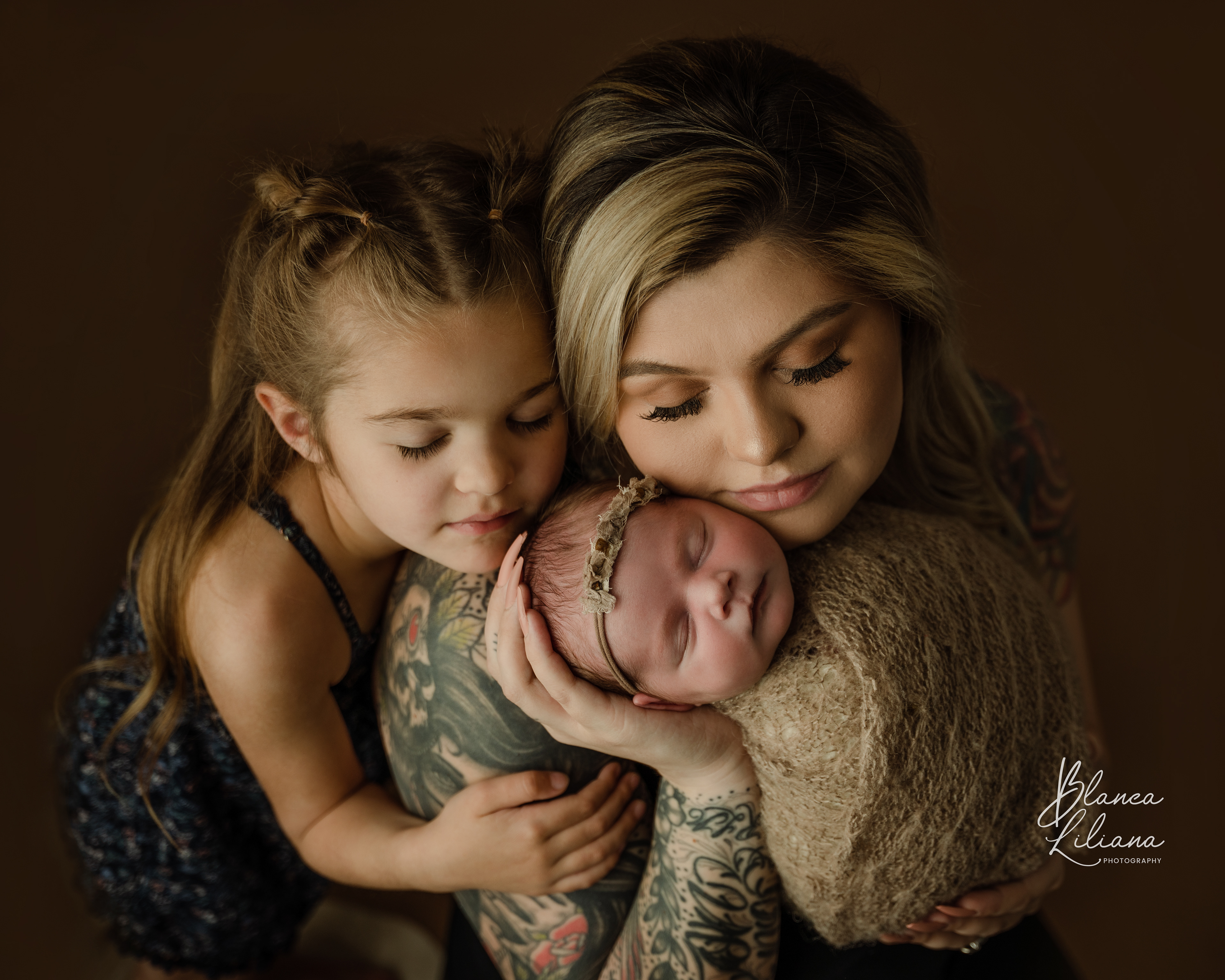 newborn with mom photos