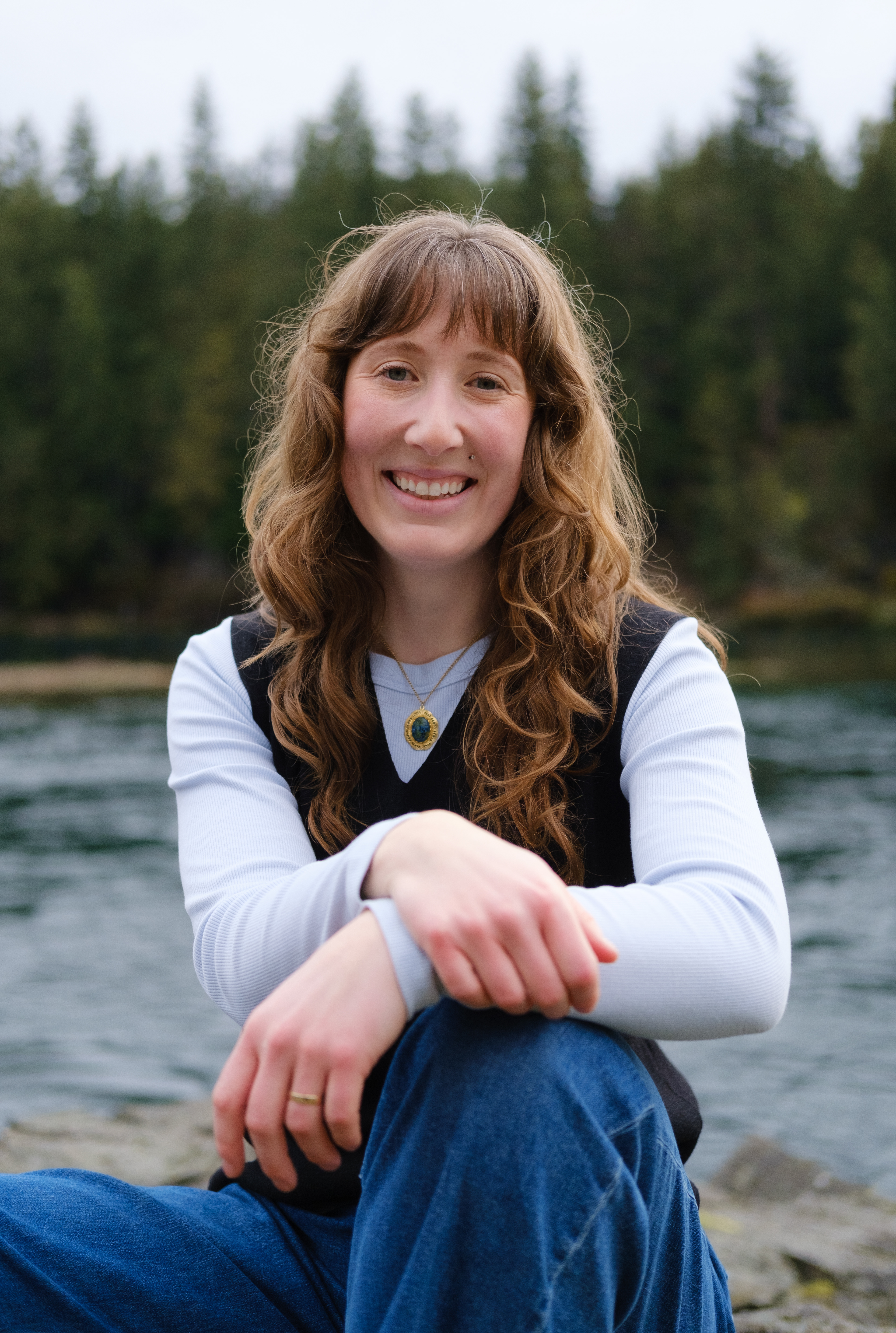 Moe Nadeau. This photoshoot took place on the unceded traditional territories of the Sinixt, the Syilx, and the Ktunaxa peoples.