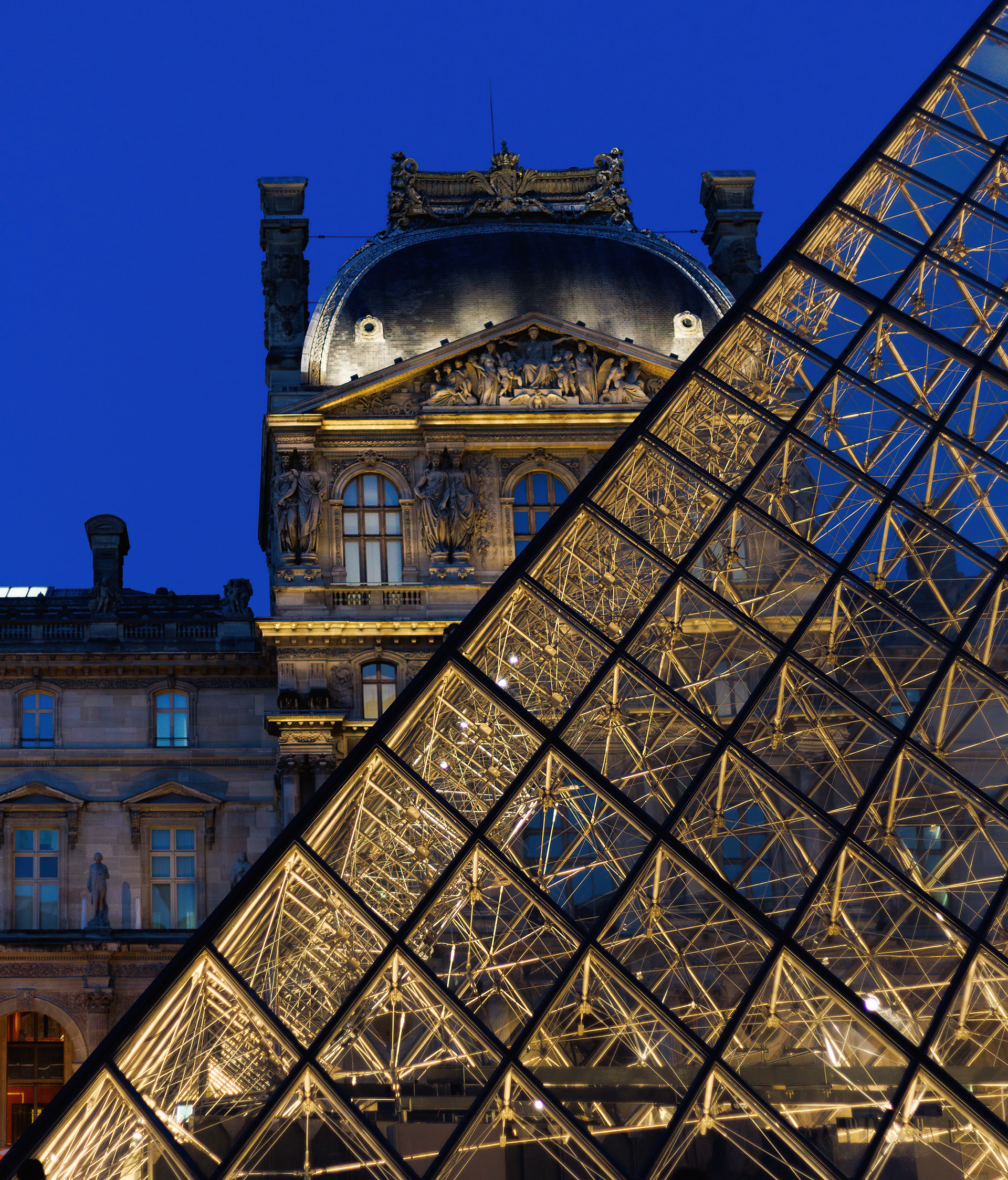 Louvre
