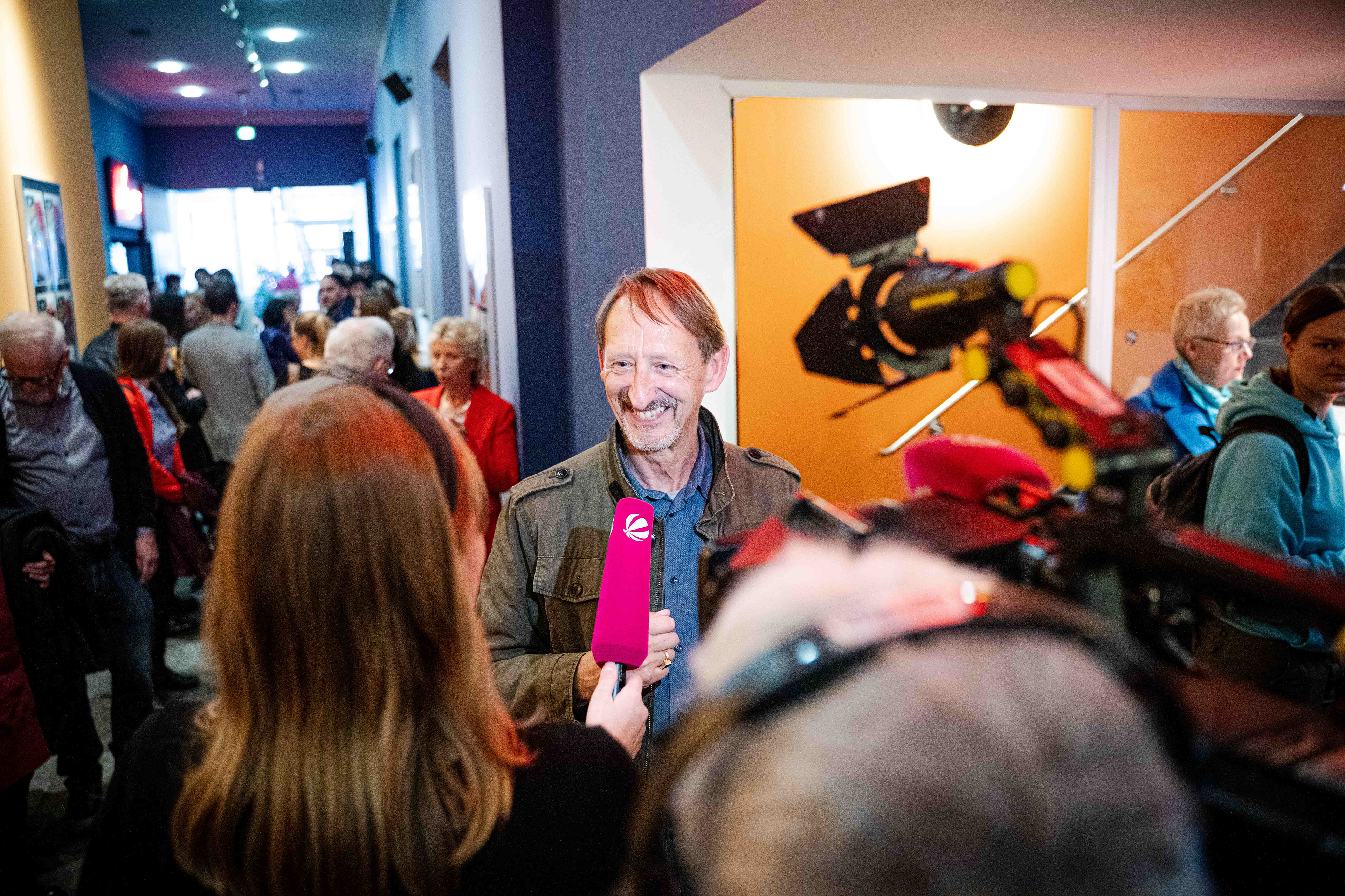 Schauspieler Gilbert von Sohlern im Interview mit SAT1.Bayern