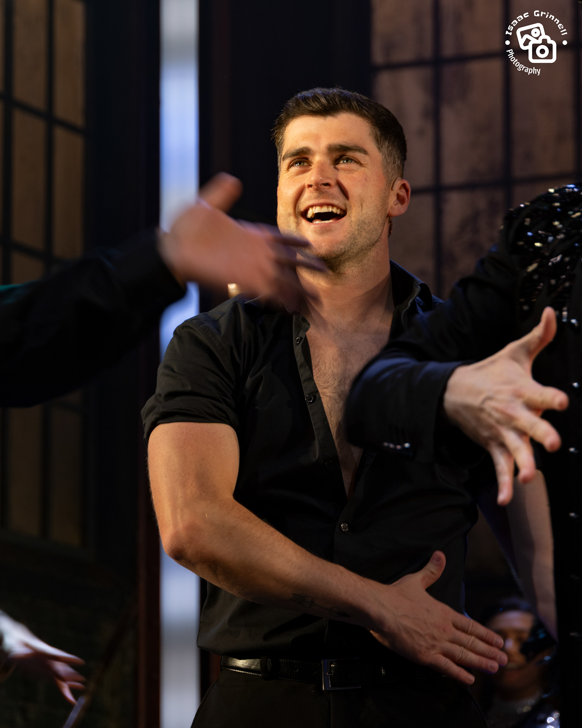 Liam Doyle as Harry