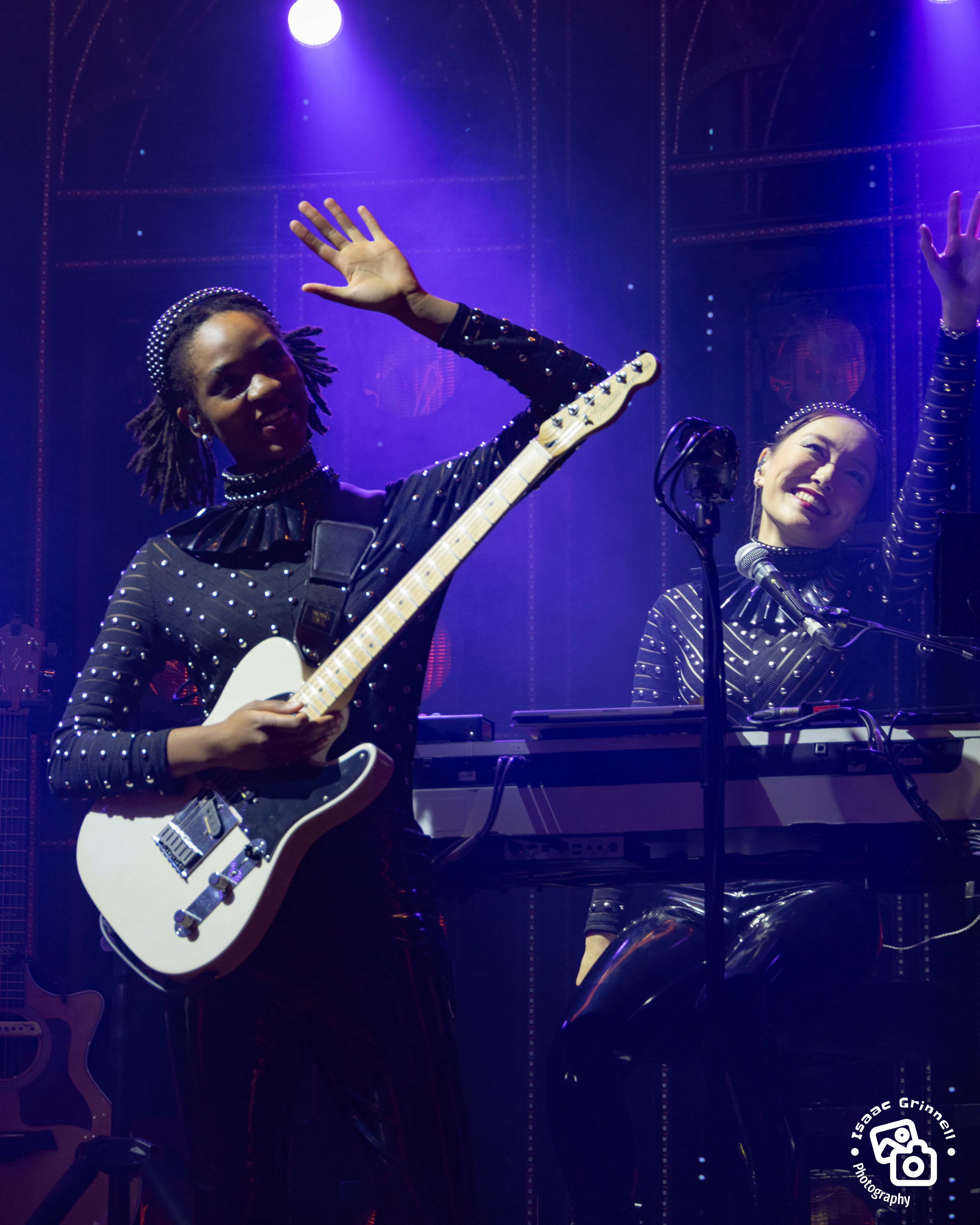 Emma Jemima and Aoi Tanaka as Maggie and Joan