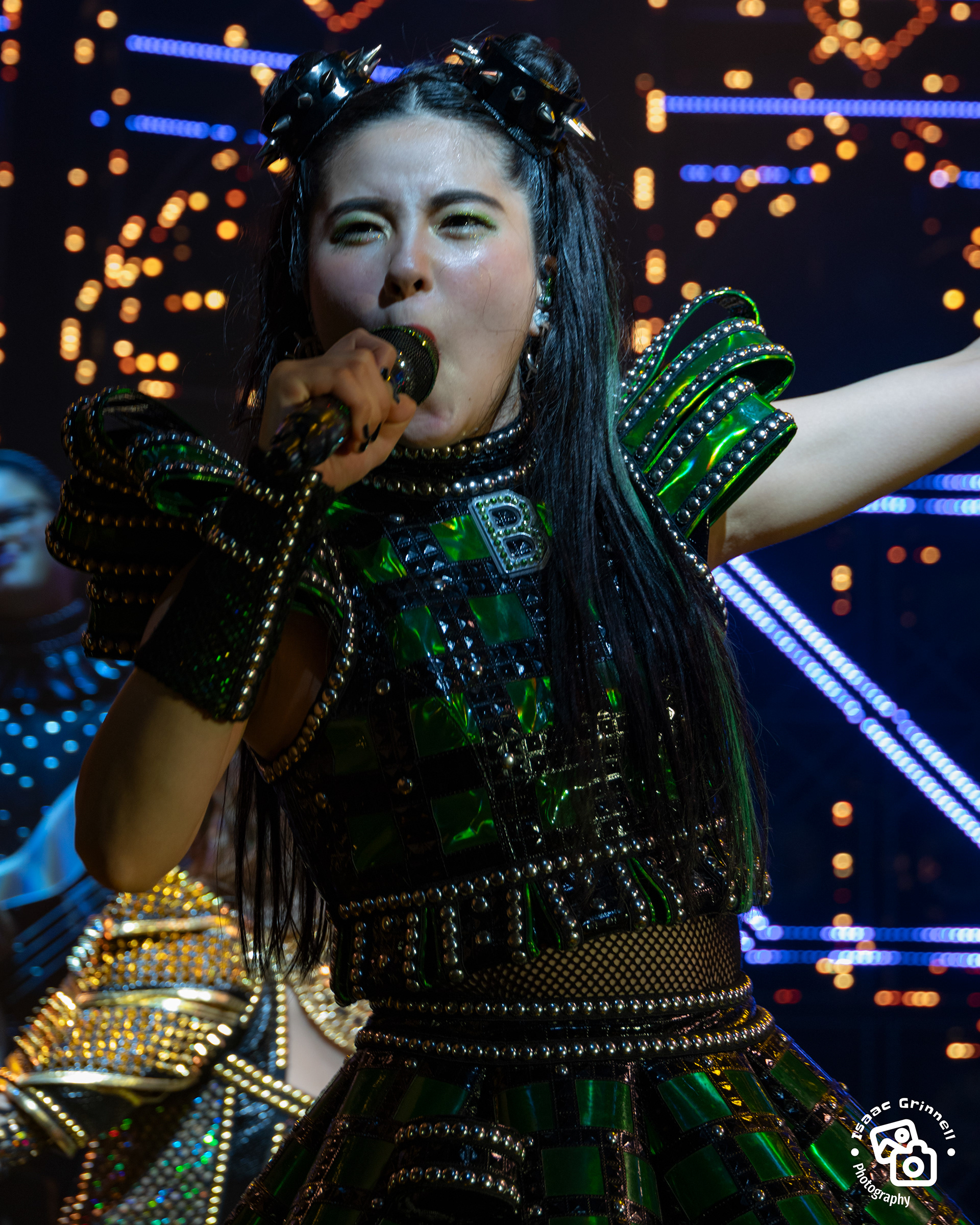 Meimi Tamura as Boleyn