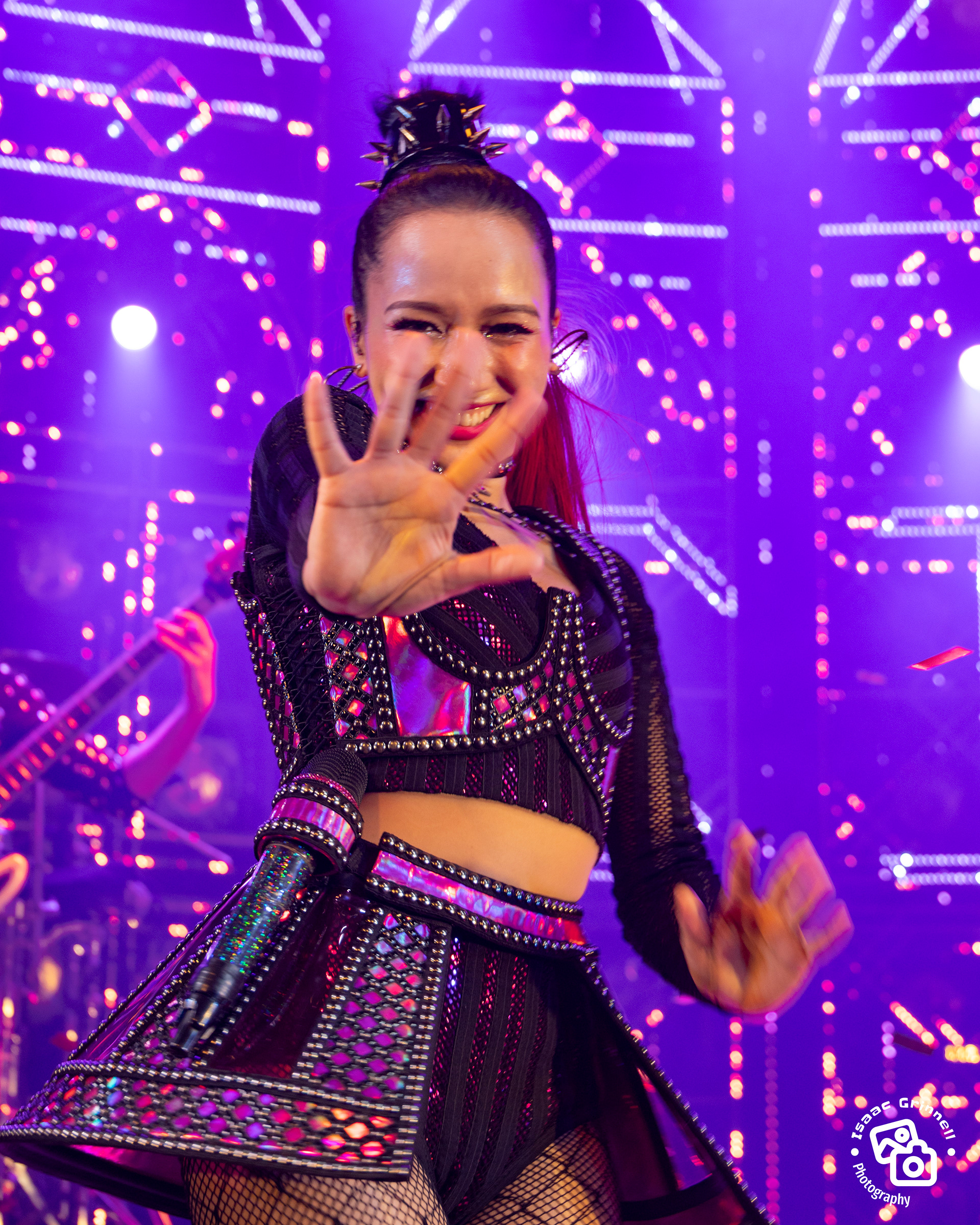 Erika Toyohara as Howard