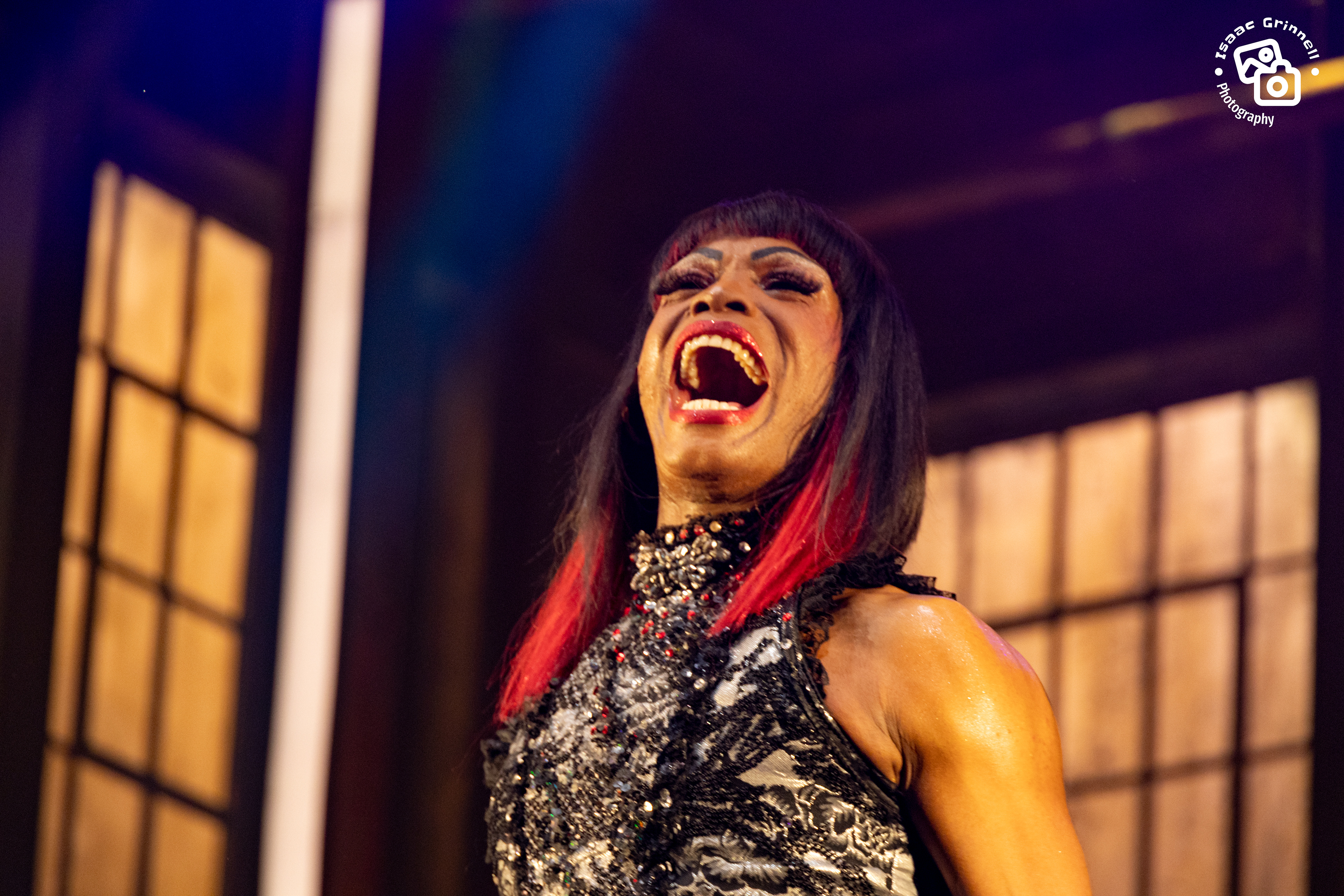 Johannes Radebe as Lola