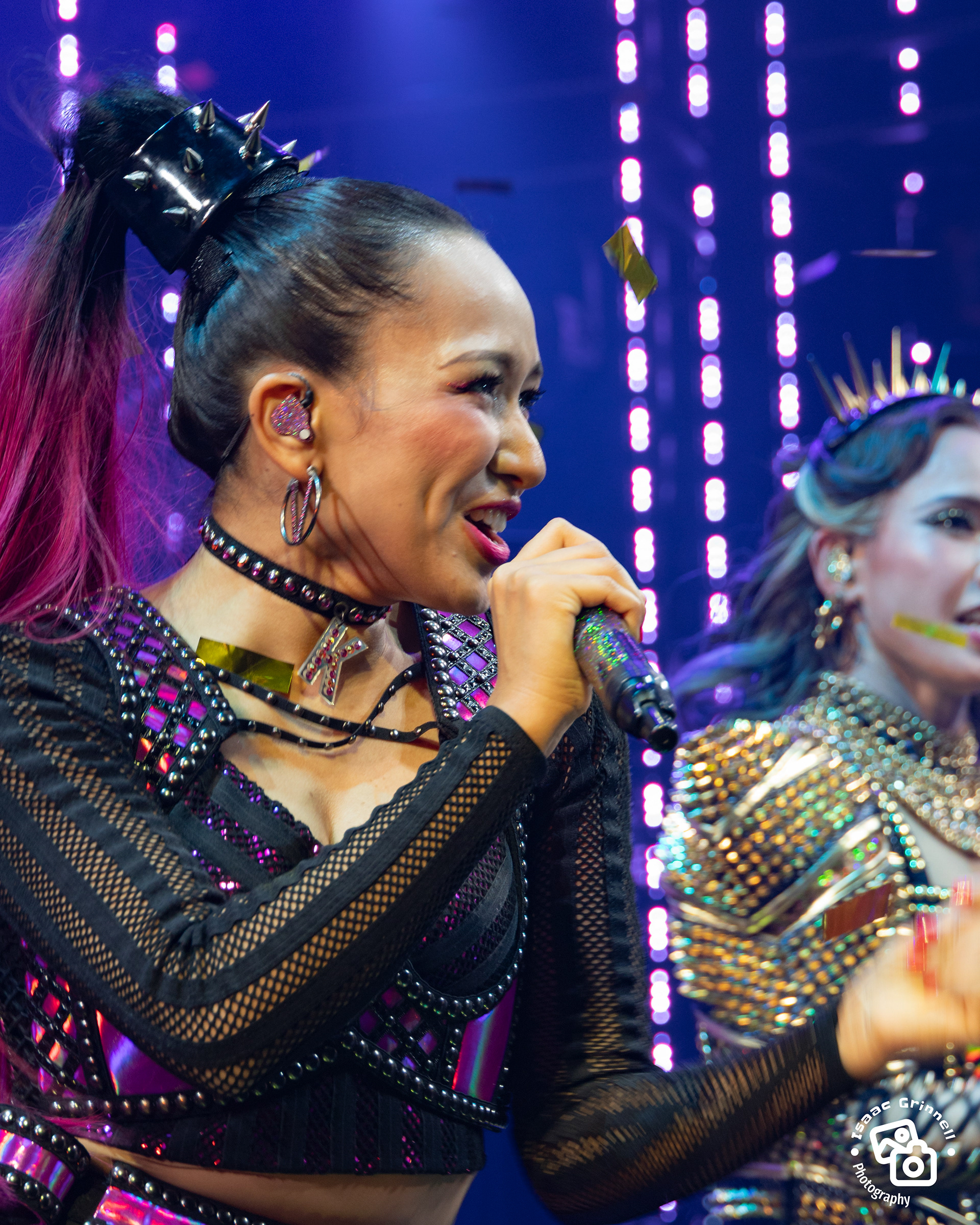 Erika Toyohara as Howard