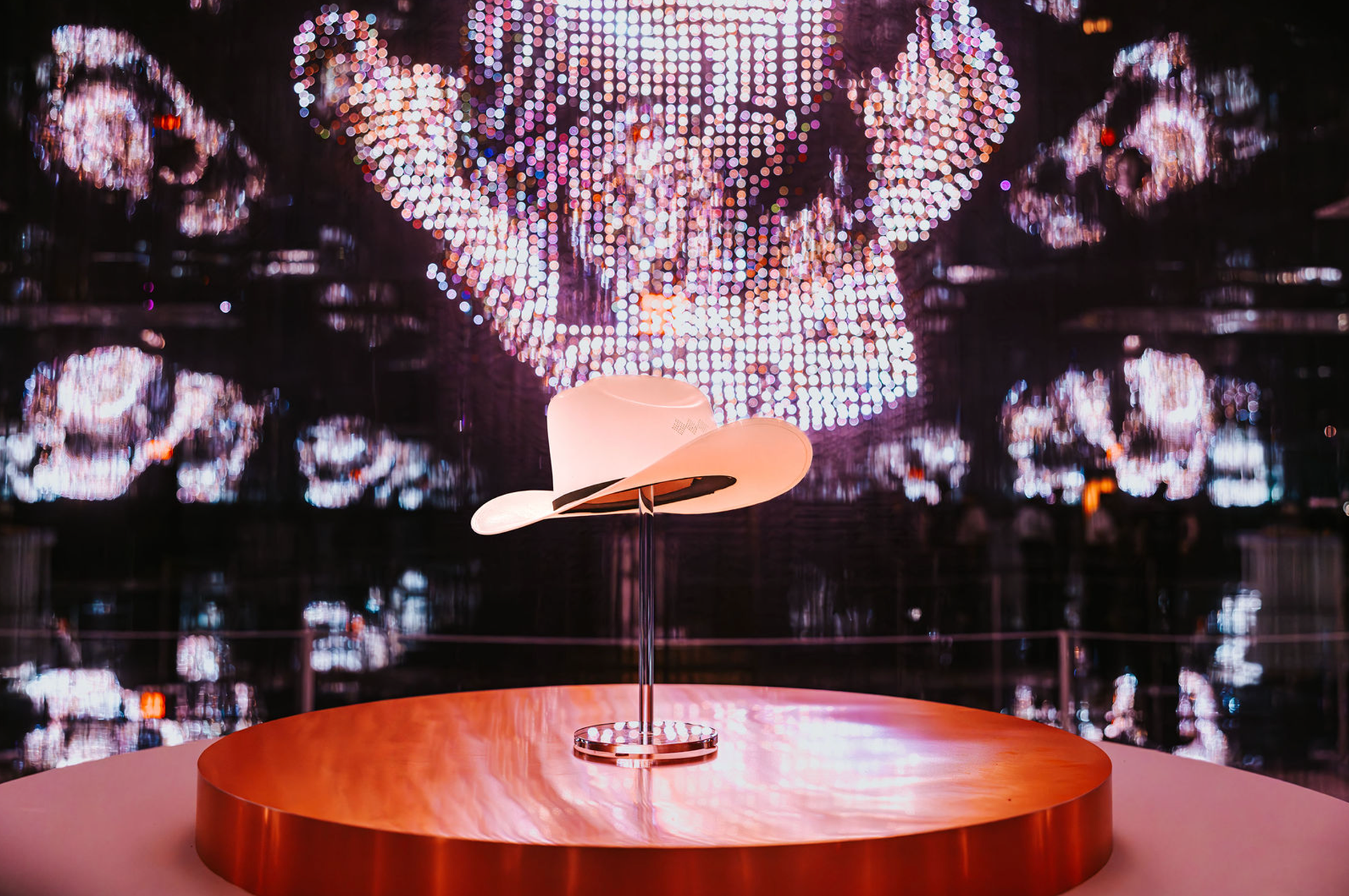 Hat Room