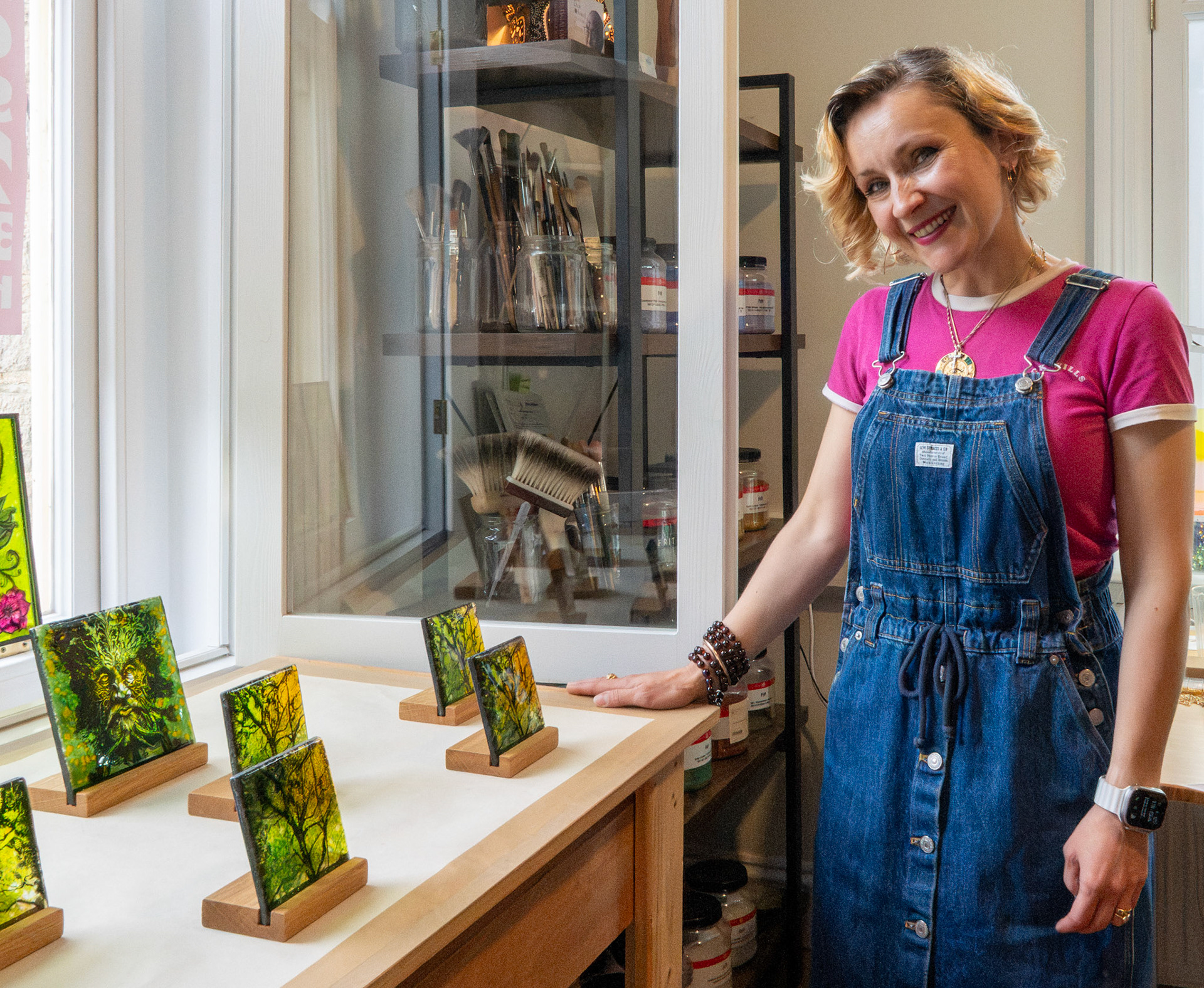 Elizabeth Sinkova, Art in Glass