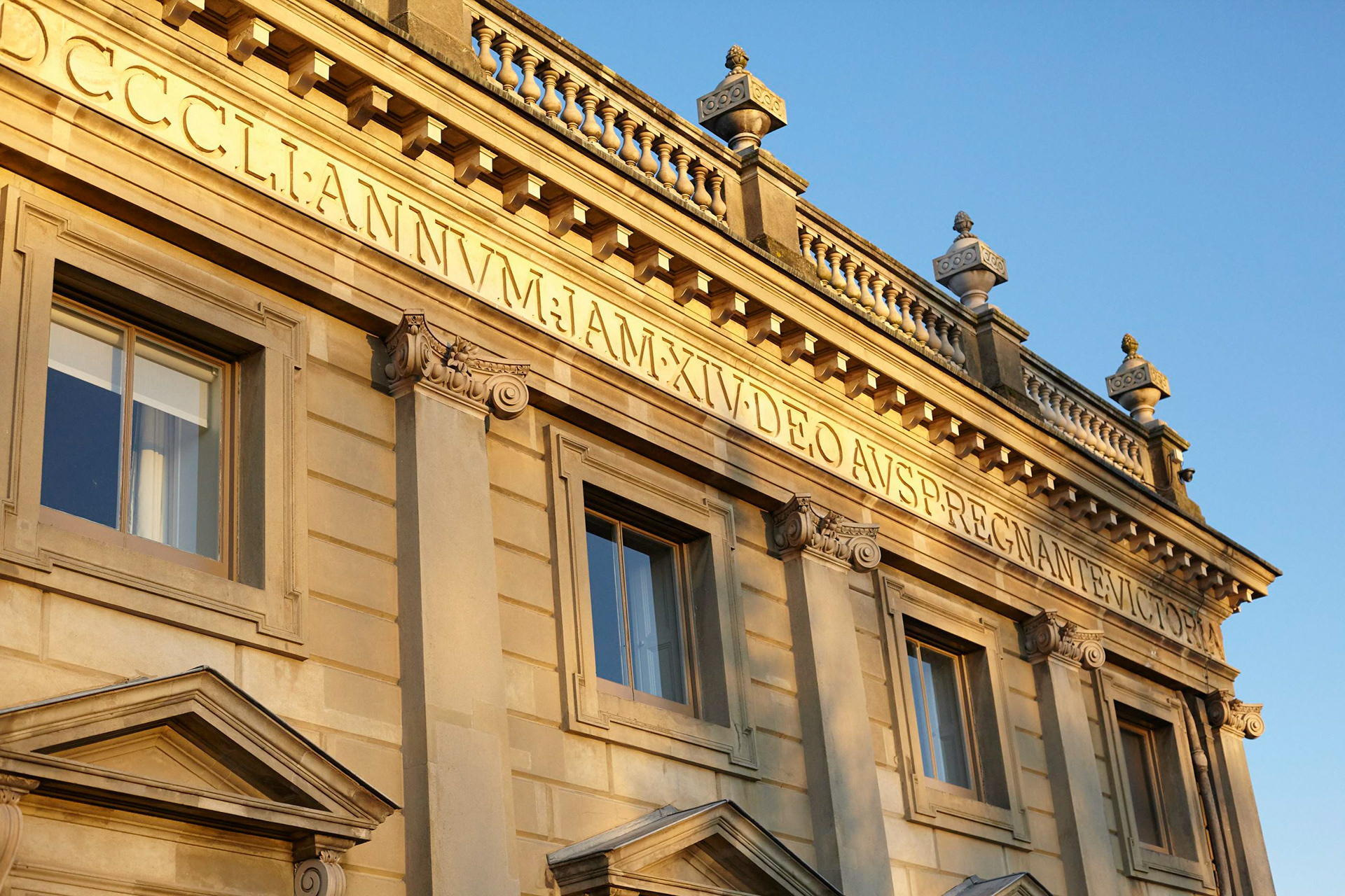 Tim Evan-Cook hotel exteriors photograph