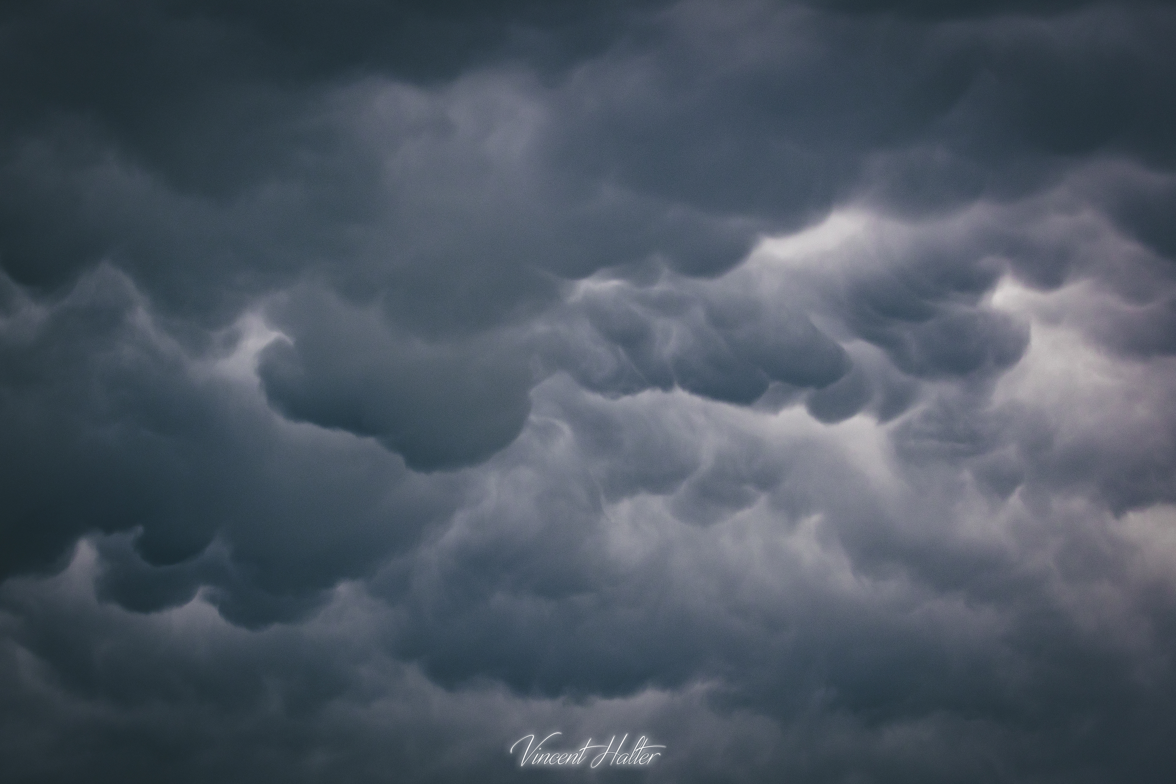 Mammatus, signe d'un orage fort