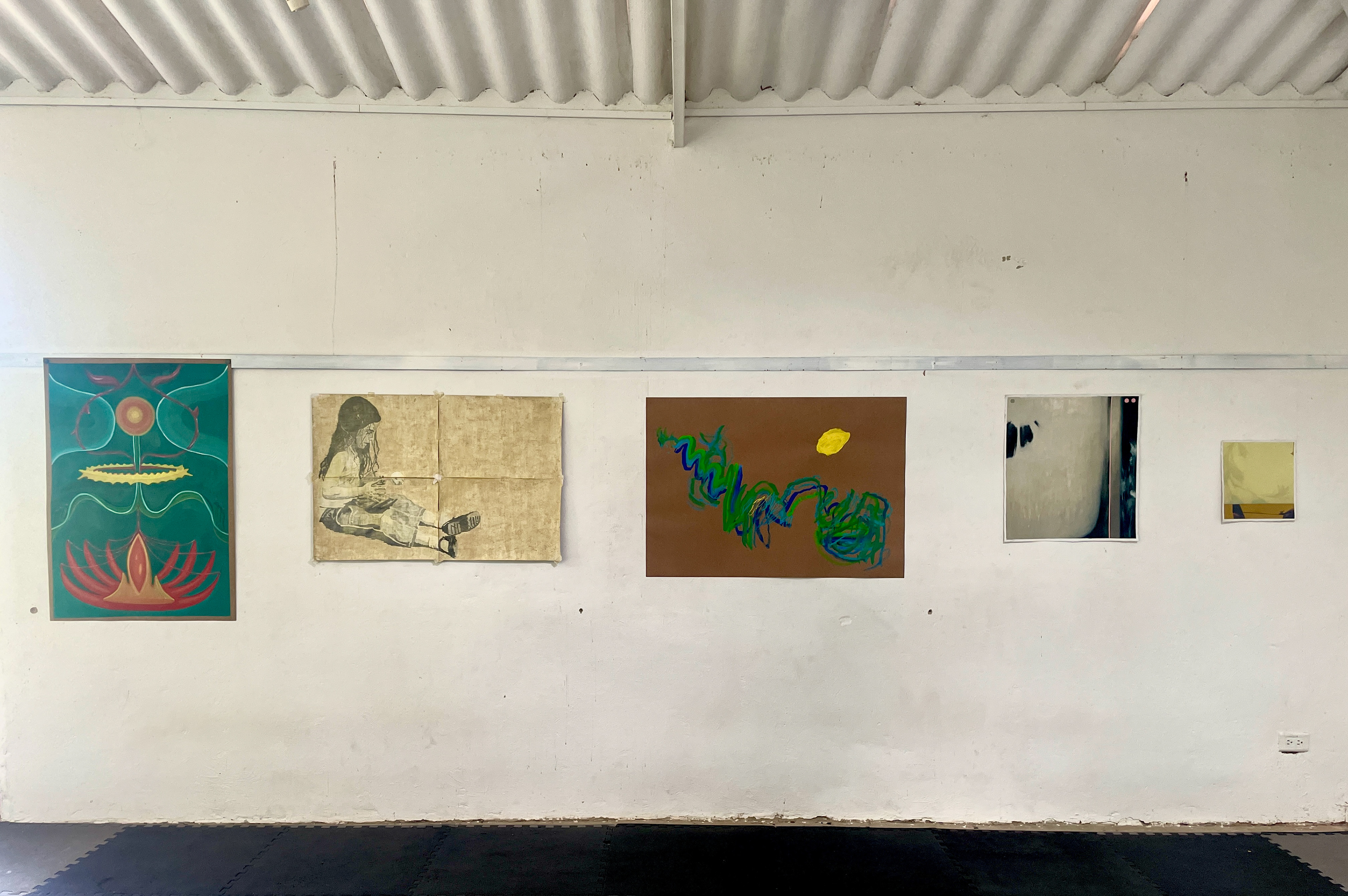 group show raw image