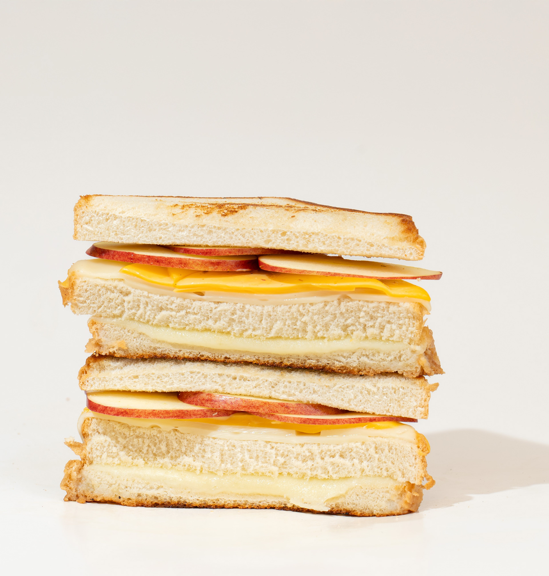 best food photographer focusing on food delivery platforms branding like uber eats, doordash. the image is of a sandwich taken for food delivery platforms in a professional setting, Aesthetic food branding services, niche photographer, local food photographer, food photographer near me