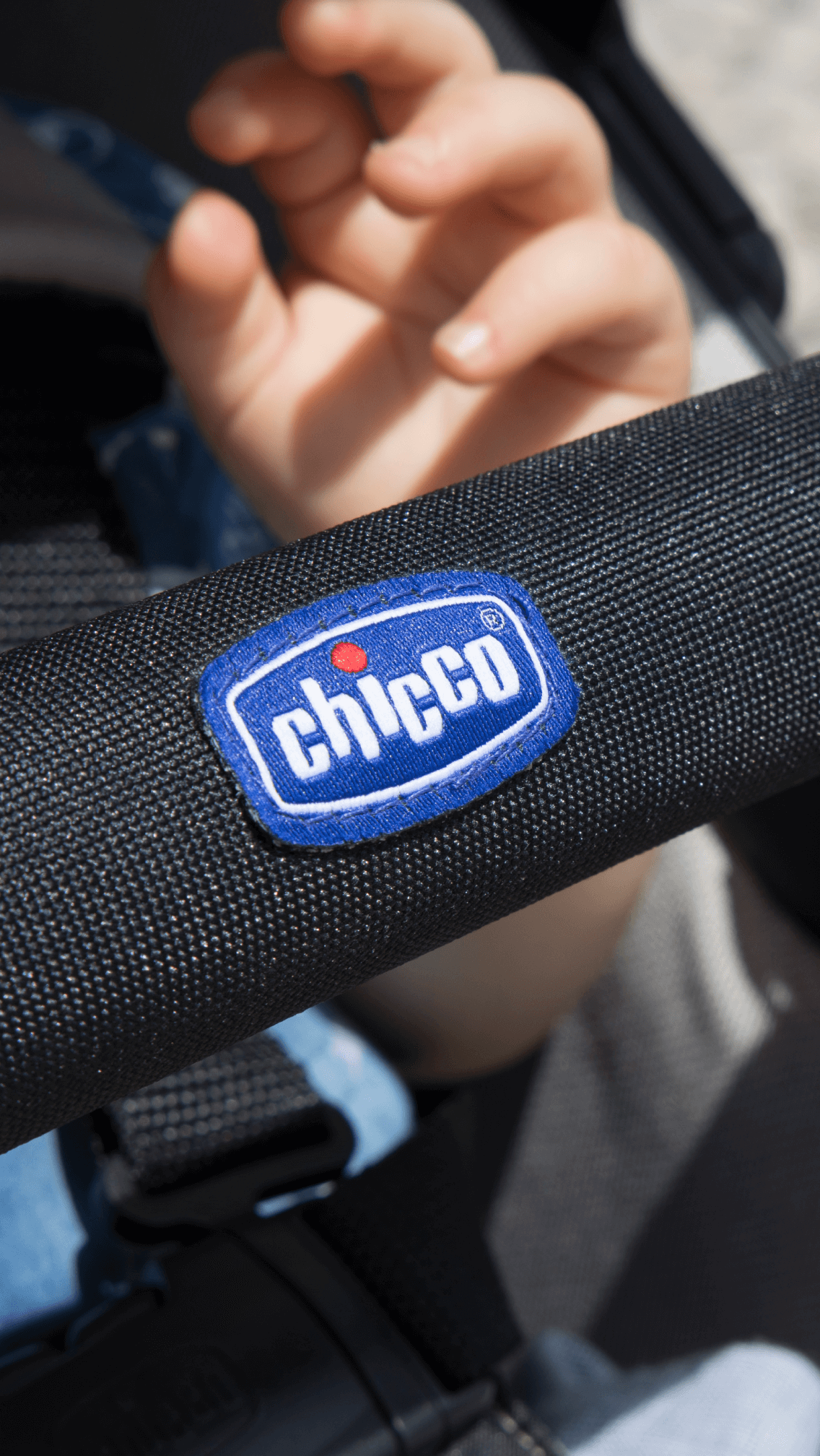 Chicco - Logo Close Up